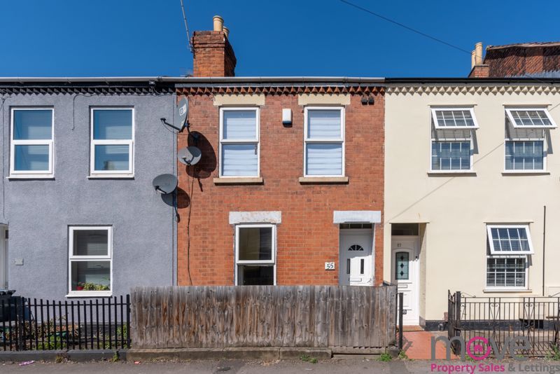 2 bed terraced house for sale in Alfred Street, Gloucester GL1 Zoopla