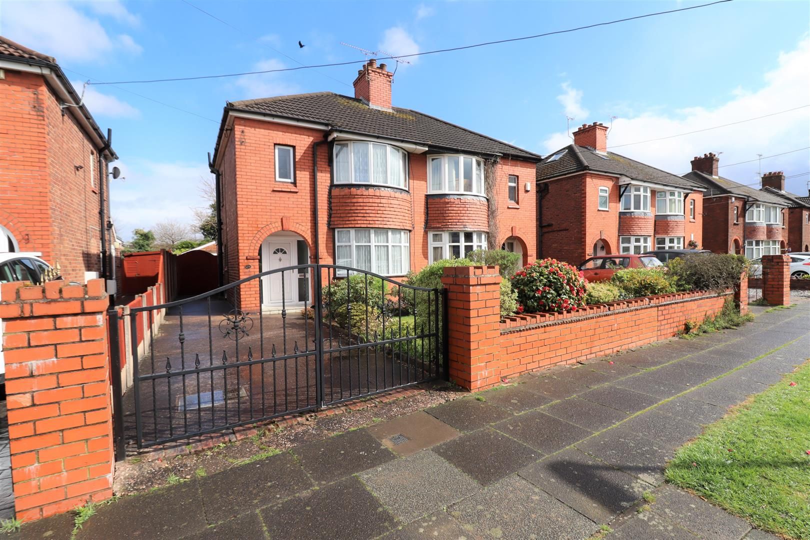 3 bed semidetached house for sale in Mablins Lane, Crewe CW1 Zoopla