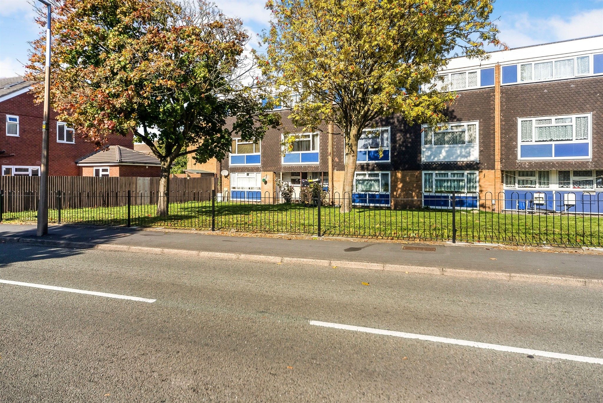 2 bed flat to rent in Fisher Street, Great Bridge, Tipton DY4 Zoopla