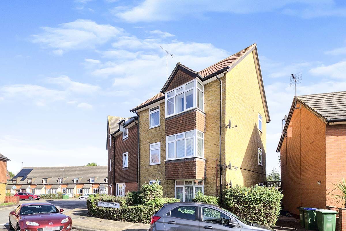1 bed flat for sale in Shearwood Crescent, Crayford, Dartford, Kent DA1