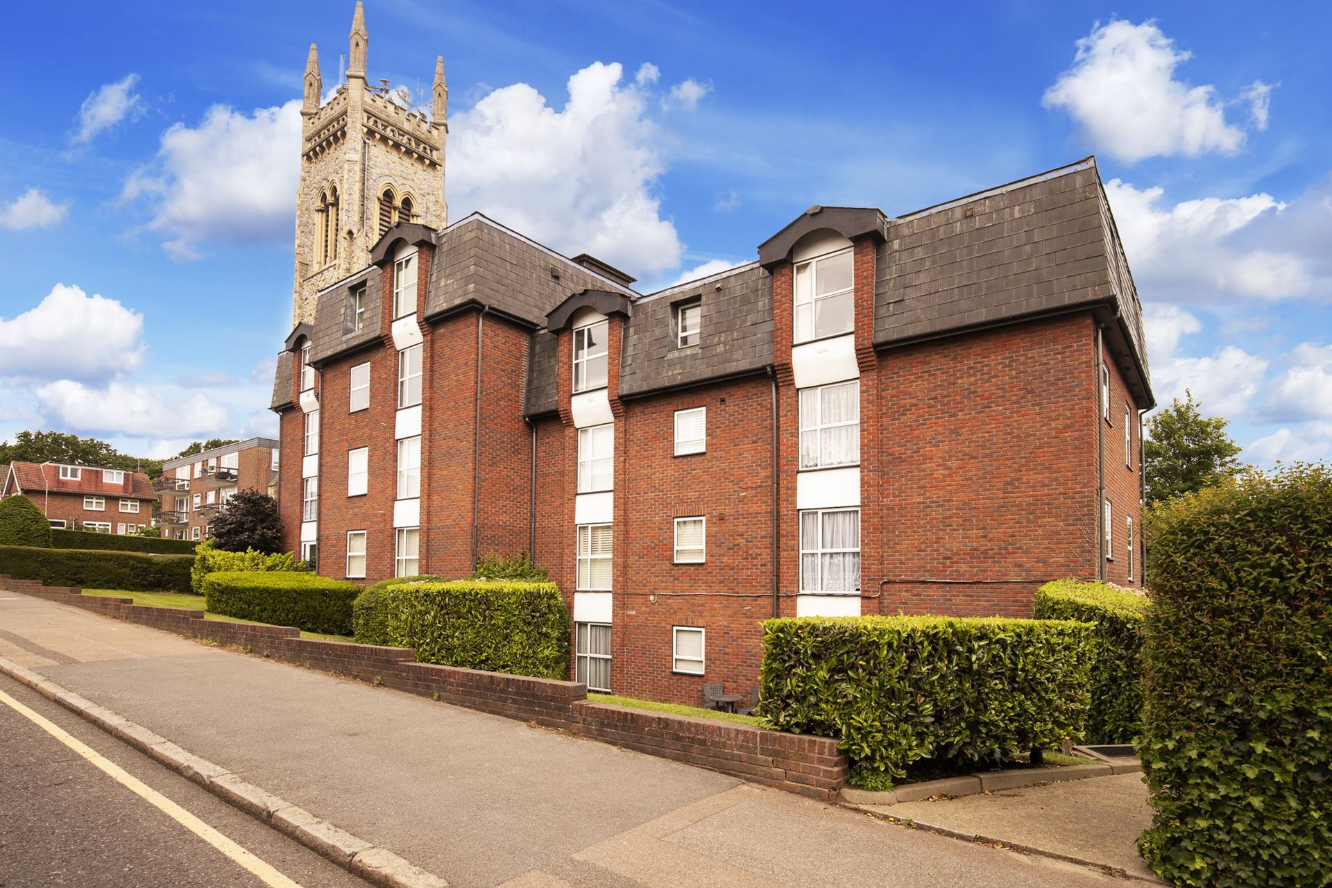 2 bed flat to rent in Palmerston Road, Buckhurst Hill IG9 Zoopla