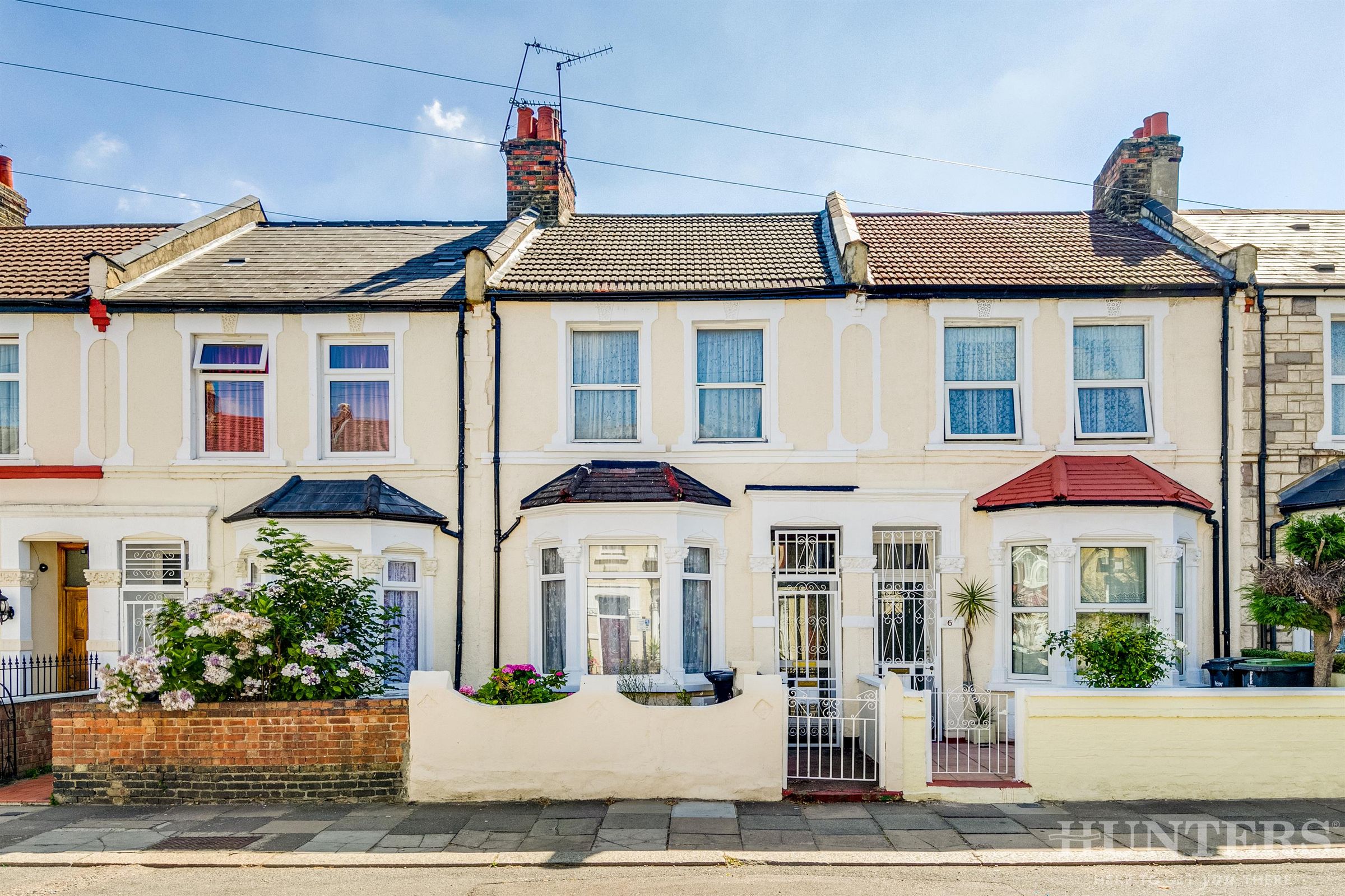 3 bed terraced house for sale in Arnold Road, London N15 Zoopla