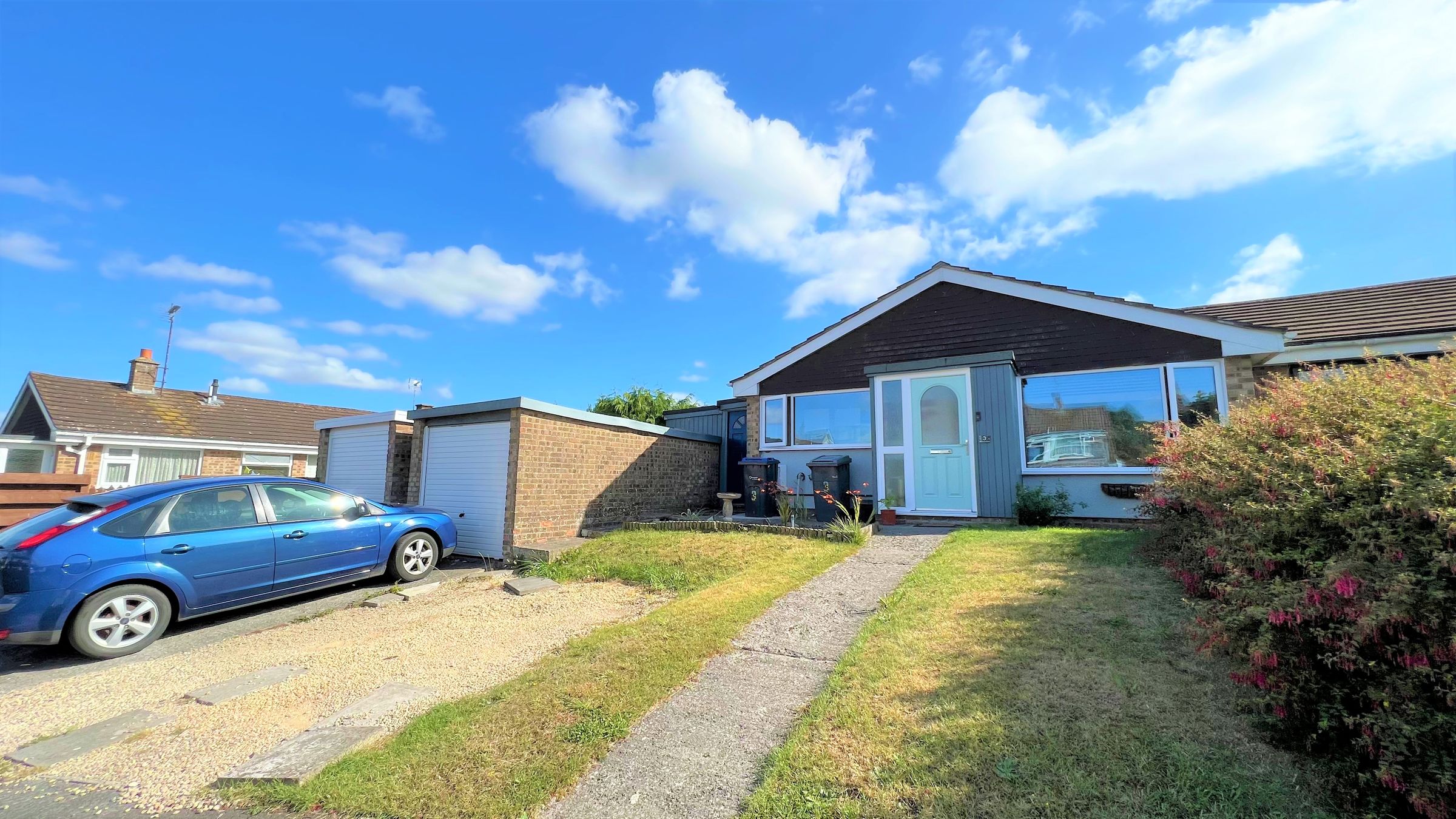 3 bed semidetached bungalow for sale in Melrose Close, Warminster BA12