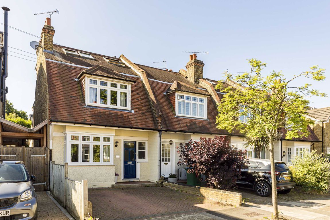 4 bed terraced house for sale in Munster Road, Teddington TW11 Zoopla
