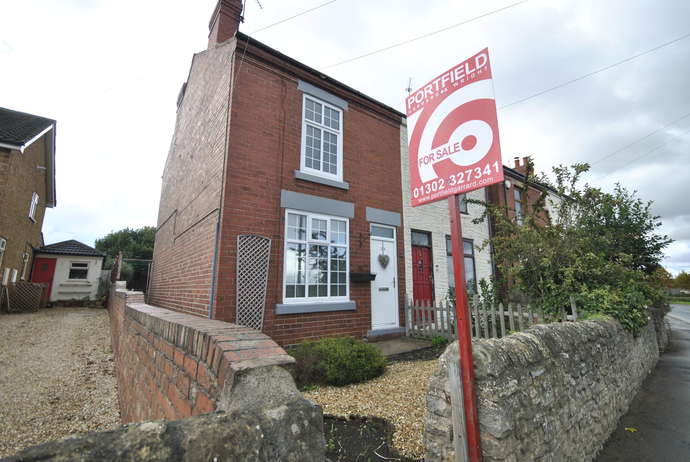 2 bed semidetached house for sale in Doncaster Road, Tickhill