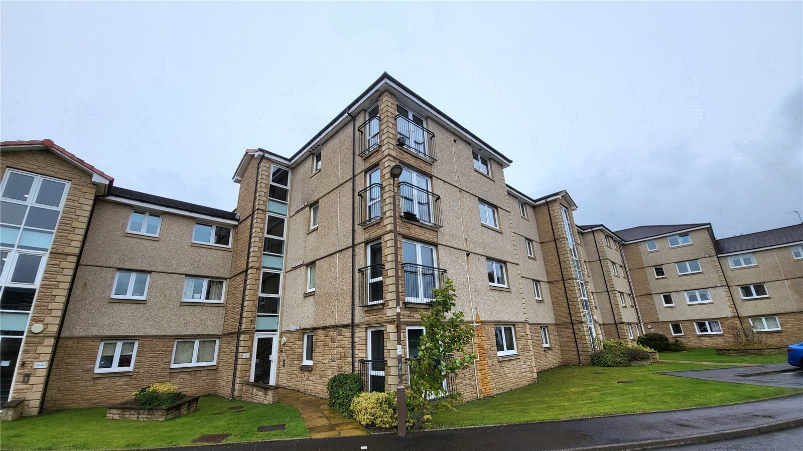 2 bed flat for sale in Newlands Court, Bathgate, West Lothian EH48 Zoopla
