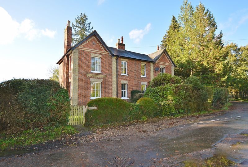 3 bed semidetached house for sale in Hedgerley Lane, Beaconsfield HP9
