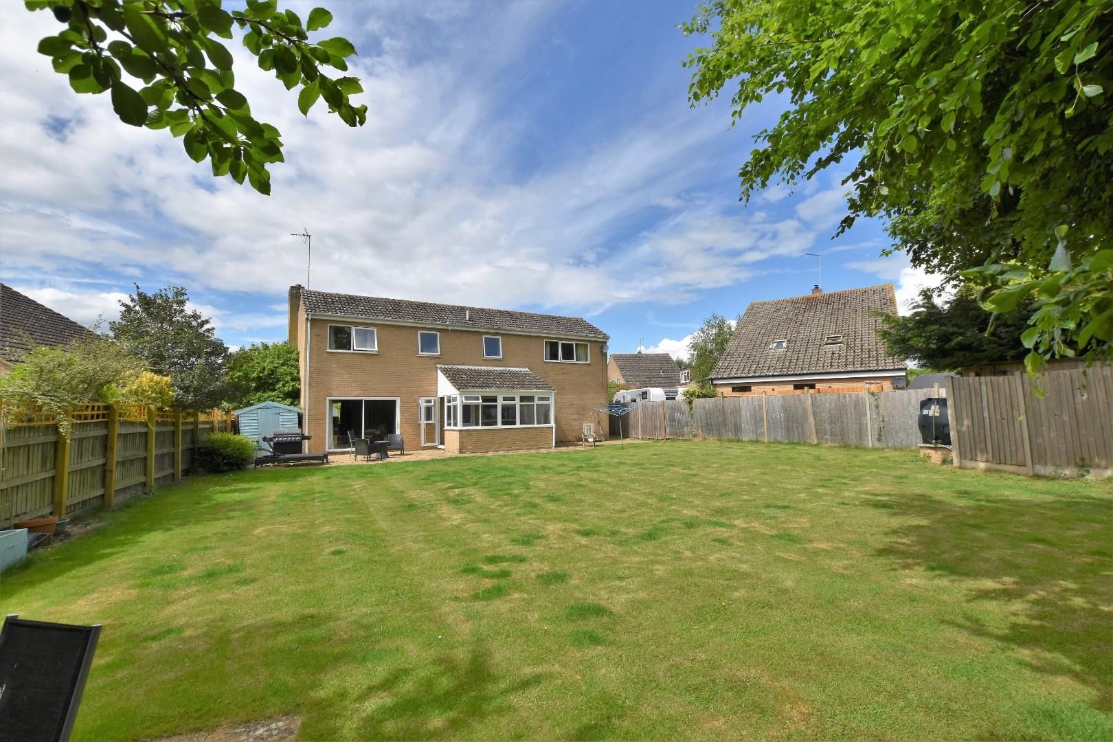 4 bed detached house for sale in Westmoreland Close, Nassington