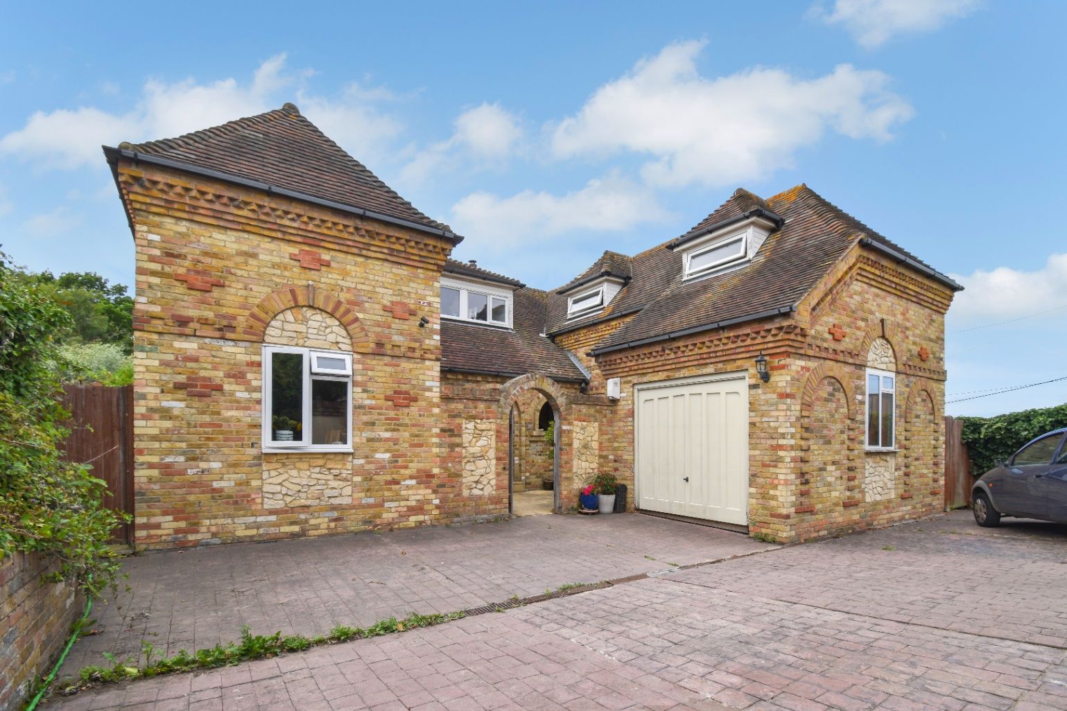 5 bed detached house for sale in Stanley Road, Whitstable, Kent CT5