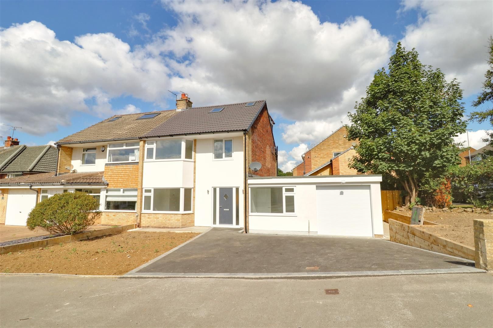 4 bed semidetached house for sale in Moseley Wood Rise, Cookridge