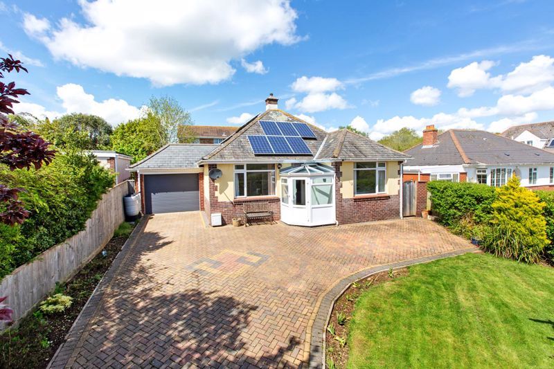 3 bed detached bungalow for sale in St. Johns Road, Exmouth EX8 Zoopla