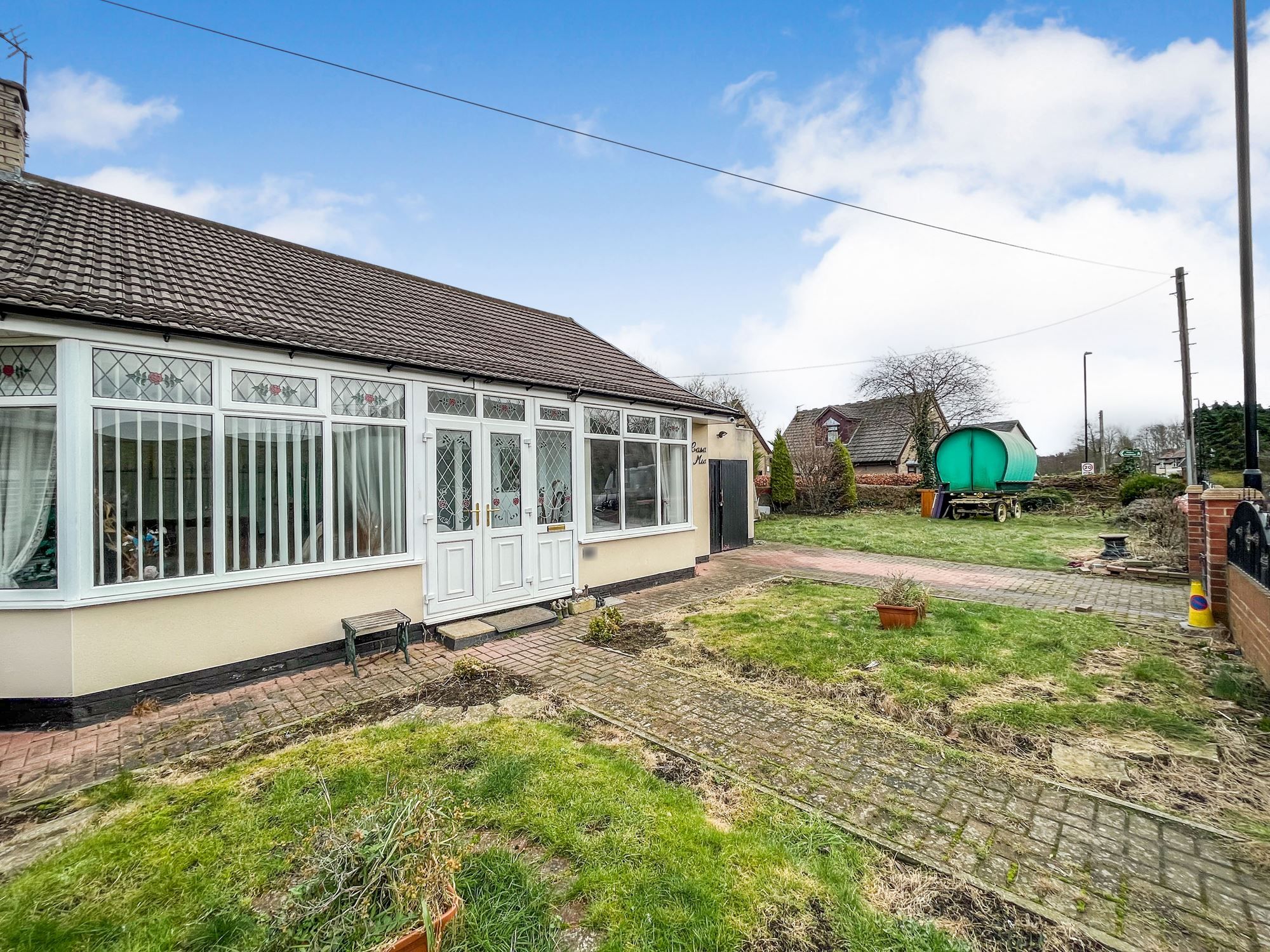 2 bed bungalow for sale in North Road, HettonLeHole, Houghton Le