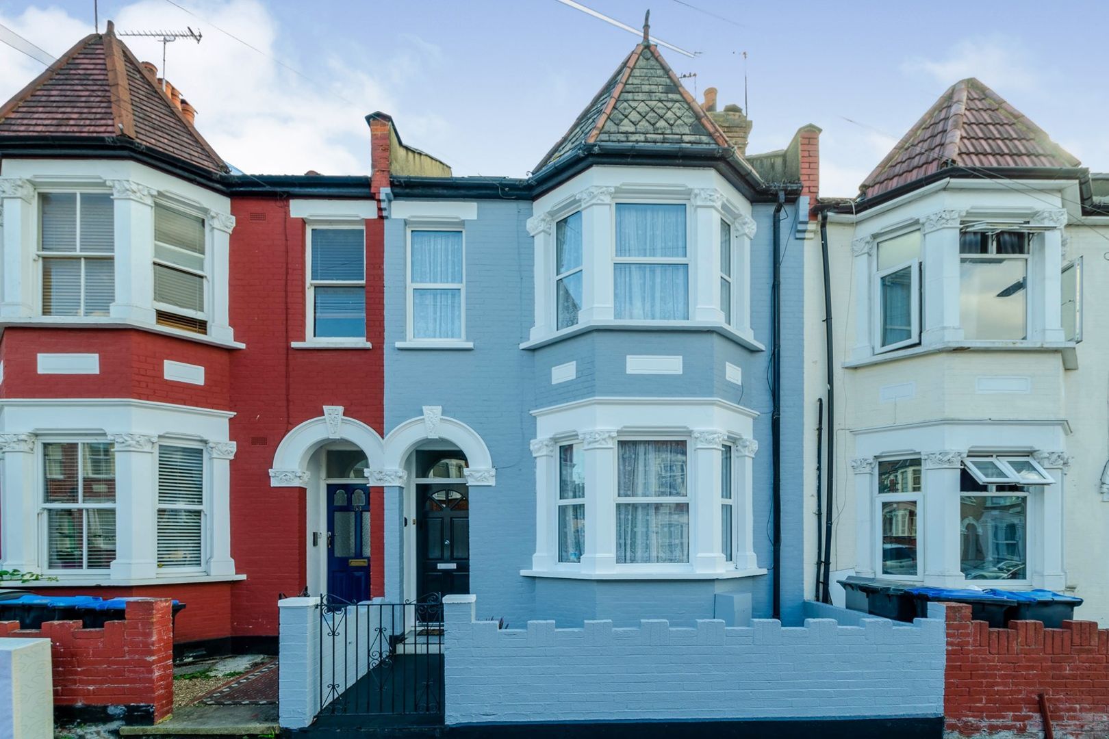 Litchfield Gardens, Willesden Green NW10  