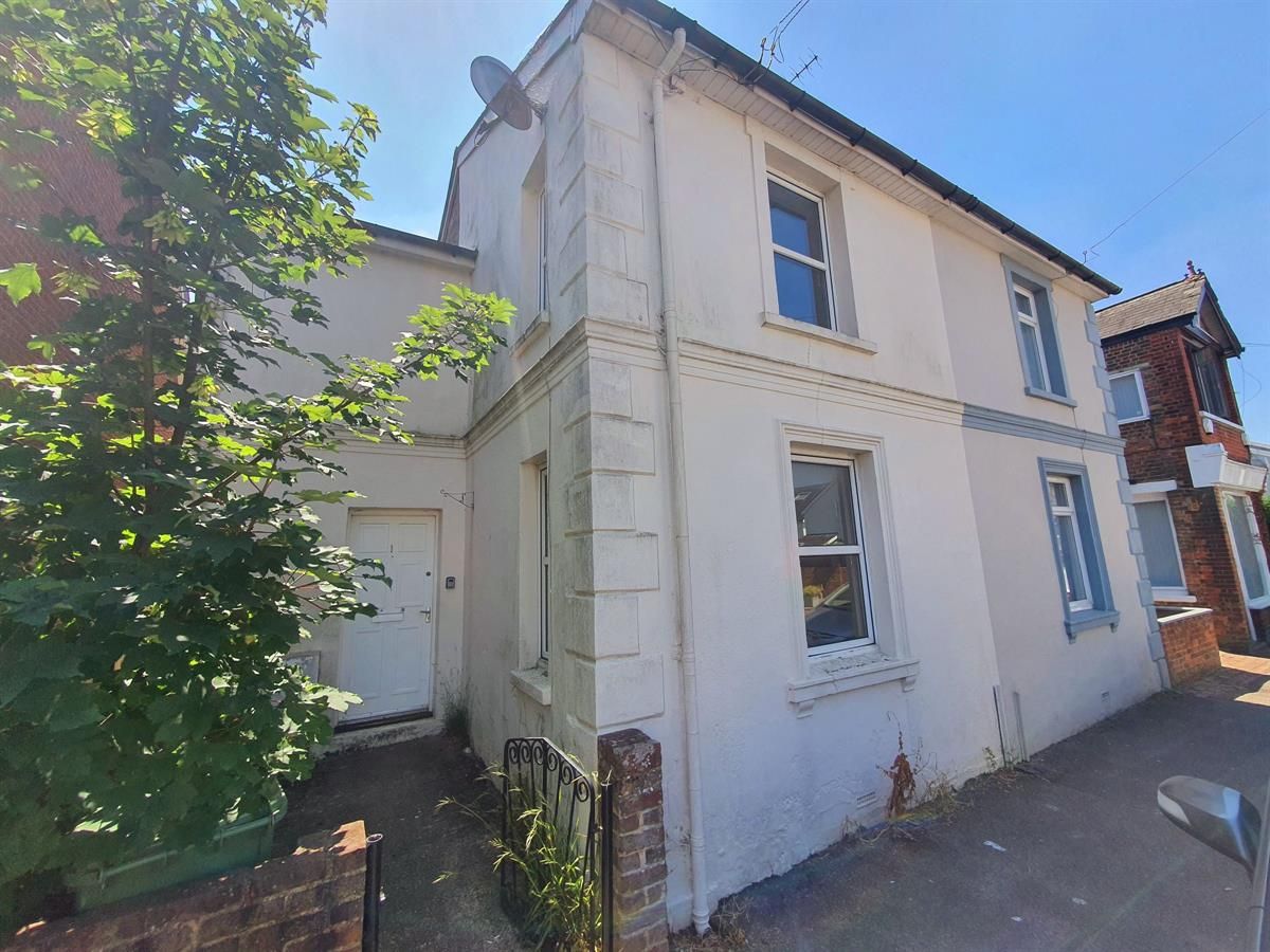 3 bed semidetached house for sale in John Street, Tunbridge Wells TN4 Zoopla