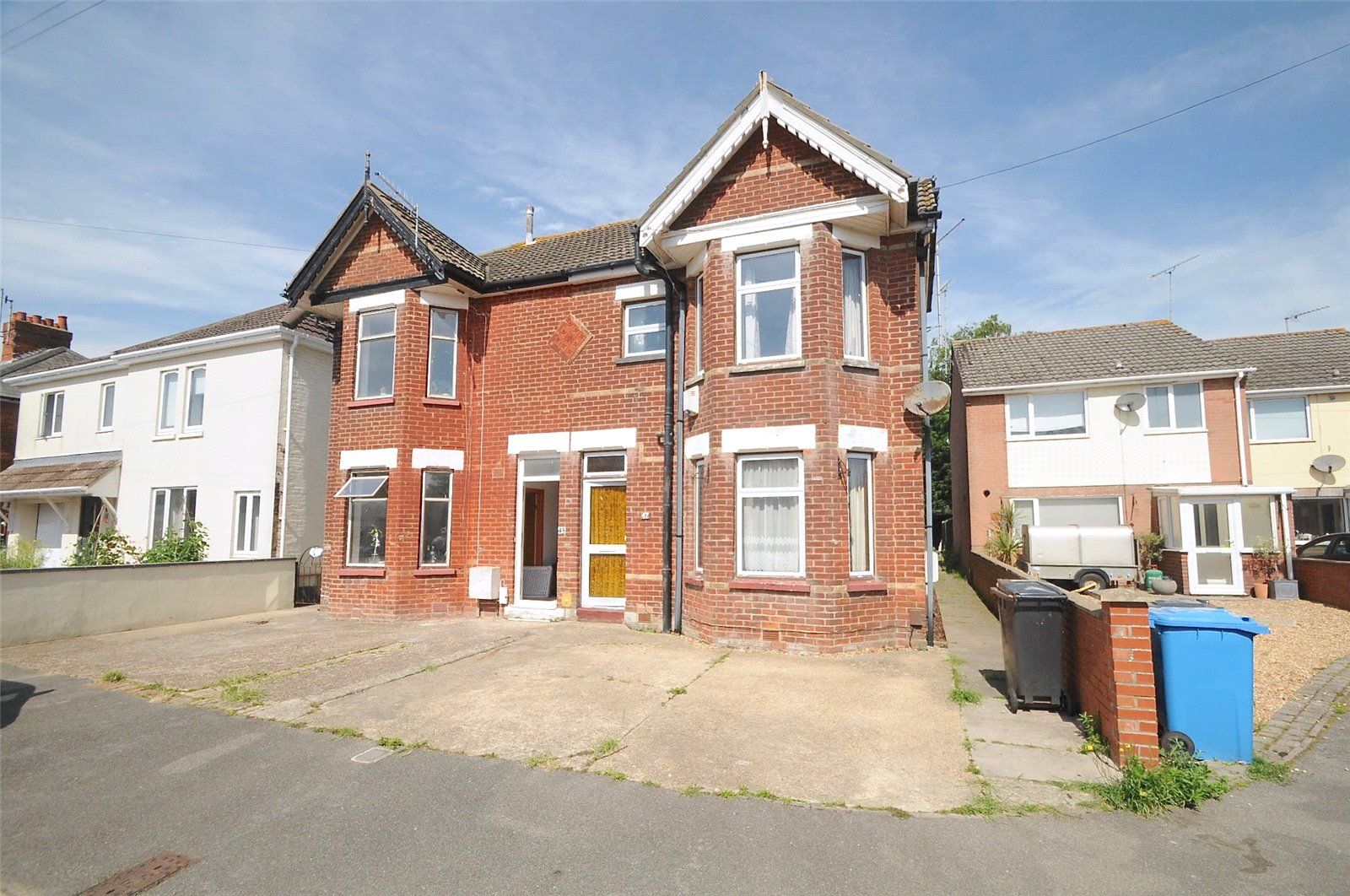 3 bed semidetached house for sale in Ivor Road, Hamworthy, Poole