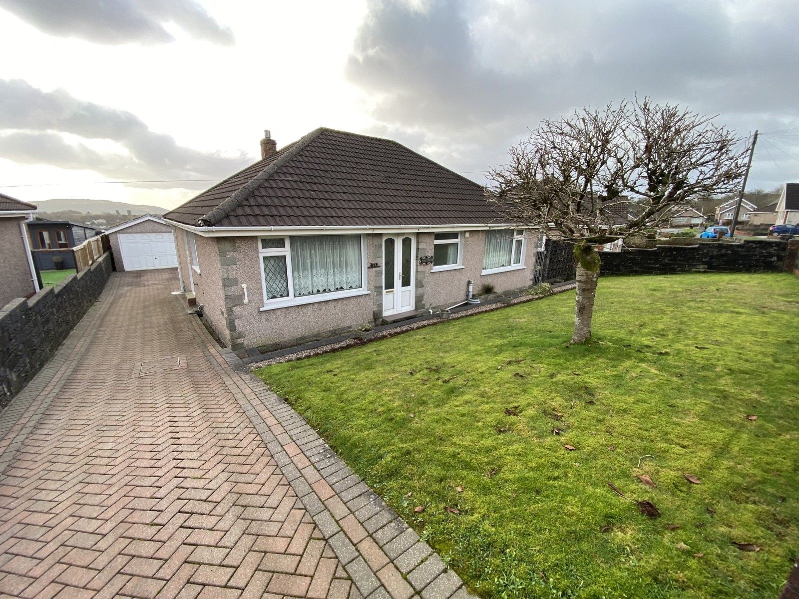 3 bed detached bungalow for sale in Gelli Gwyn Road, Morriston, Swansea