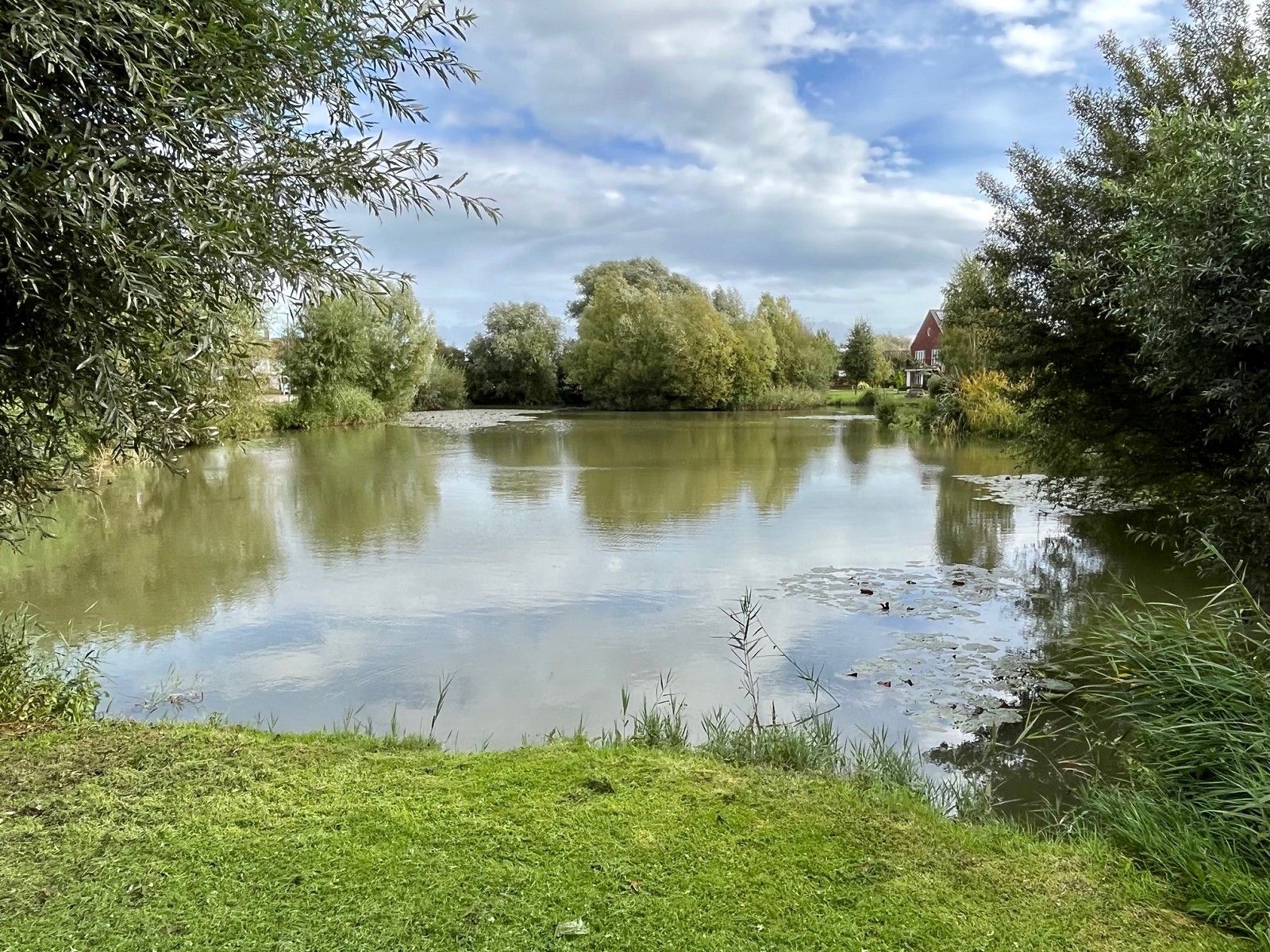 3 bed semidetached house for sale in Lakeside, Bristol Road