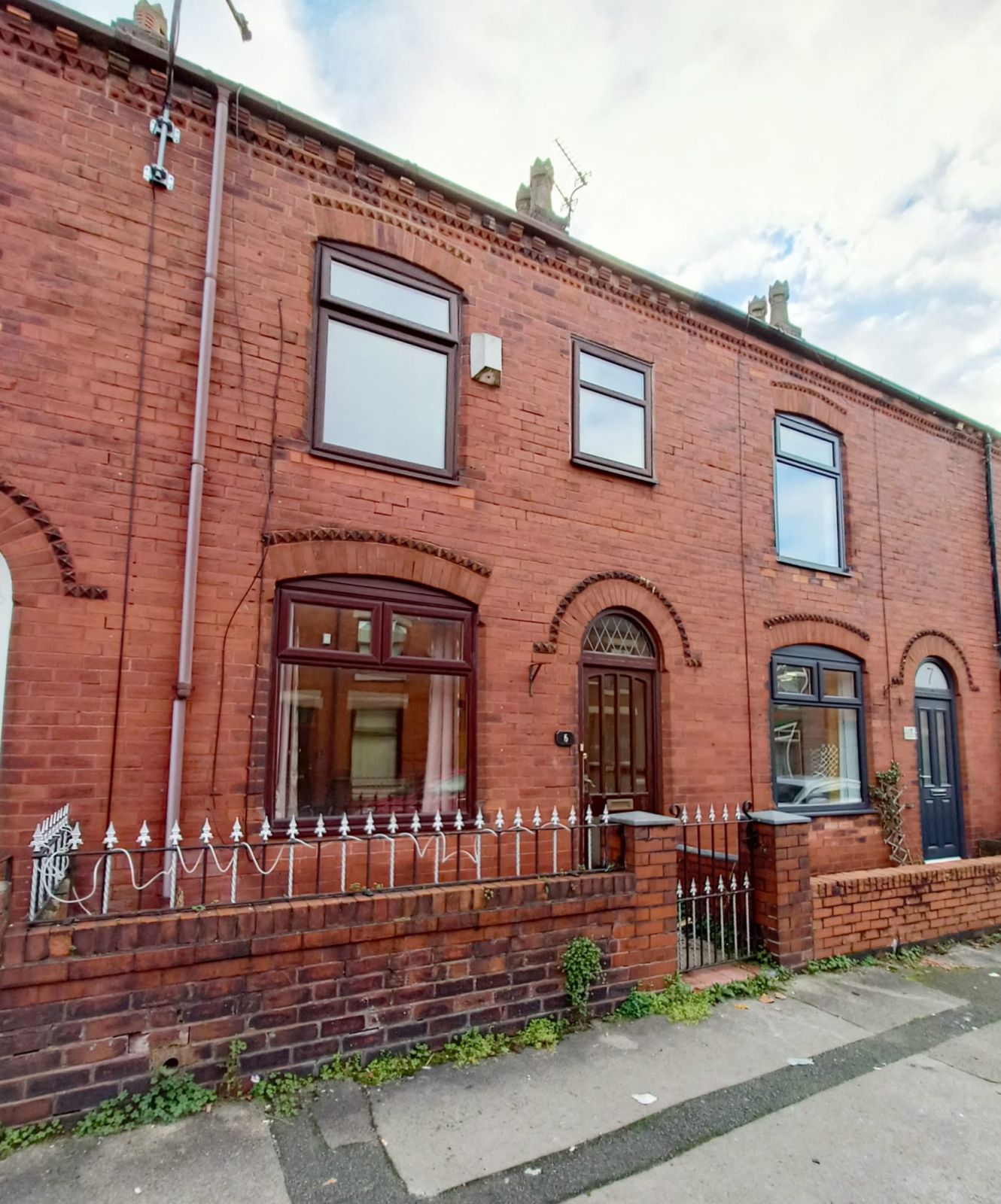 2 bed terraced house to rent in Milton Street, Leigh WN7 Zoopla