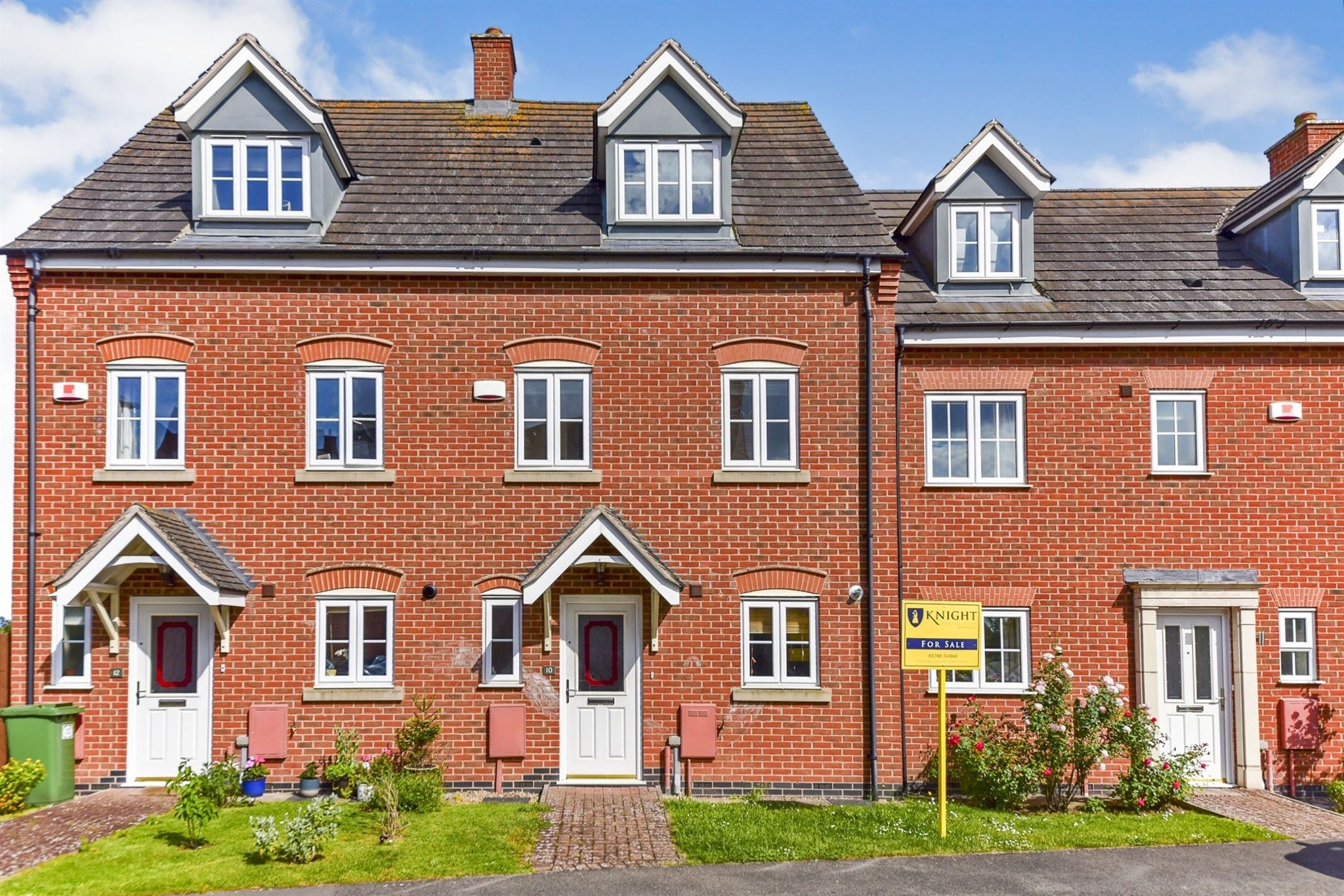 4 bed terraced house for sale in Parker Close, Stamford PE9 Zoopla