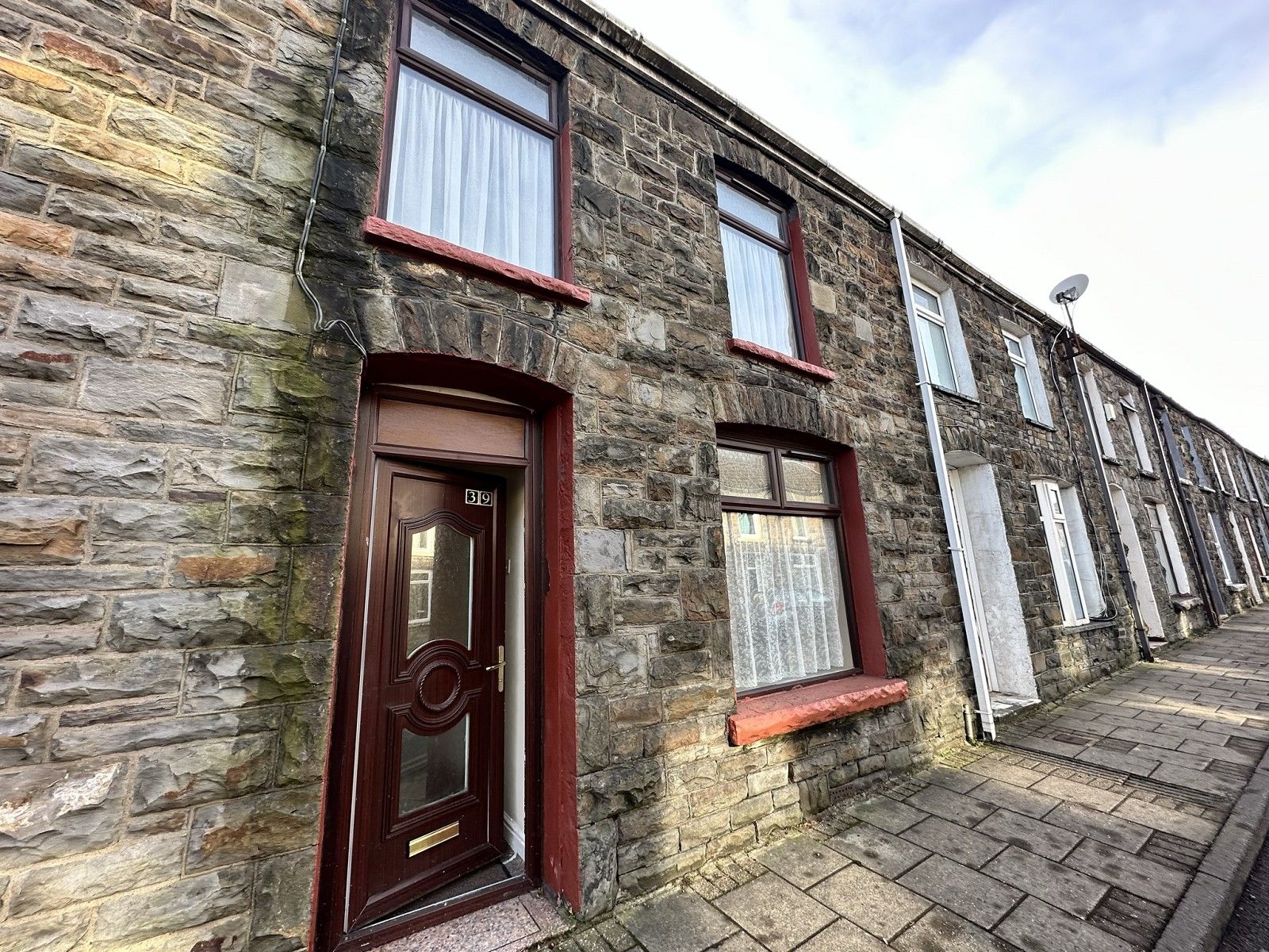 3 bed property for sale in Maindy Road, Ton Pentre, Pentre, Rhondda