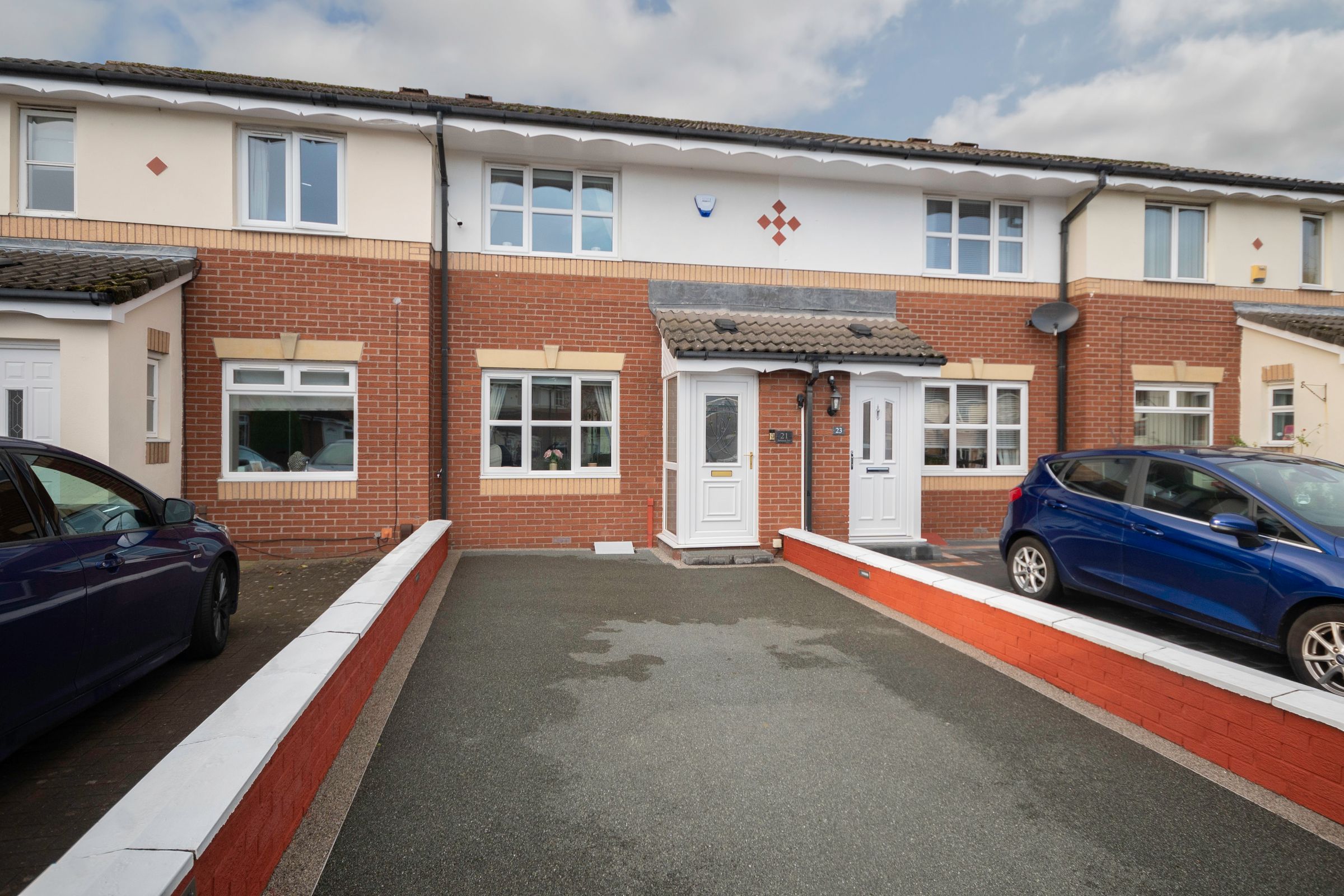 2 bed terraced house for sale in Jamieson Avenue, Stenhousemuir FK5