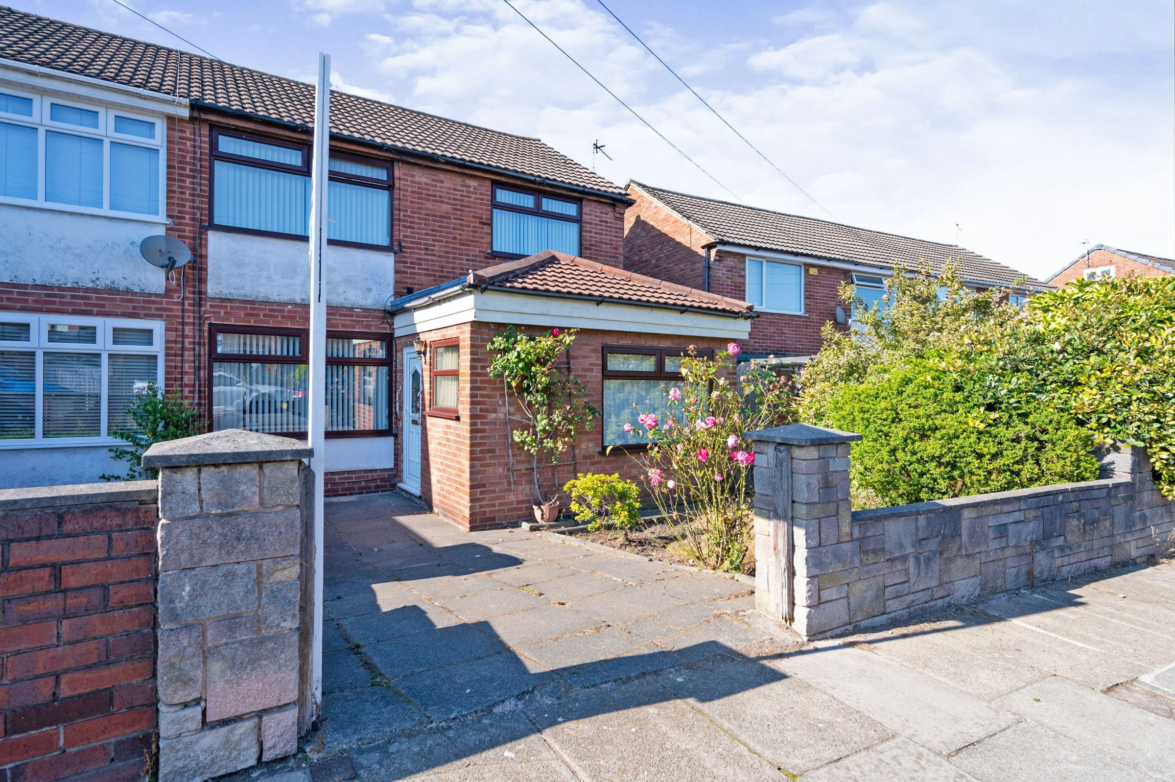 3 bed semidetached house for sale in Paisley Avenue, St. Helens