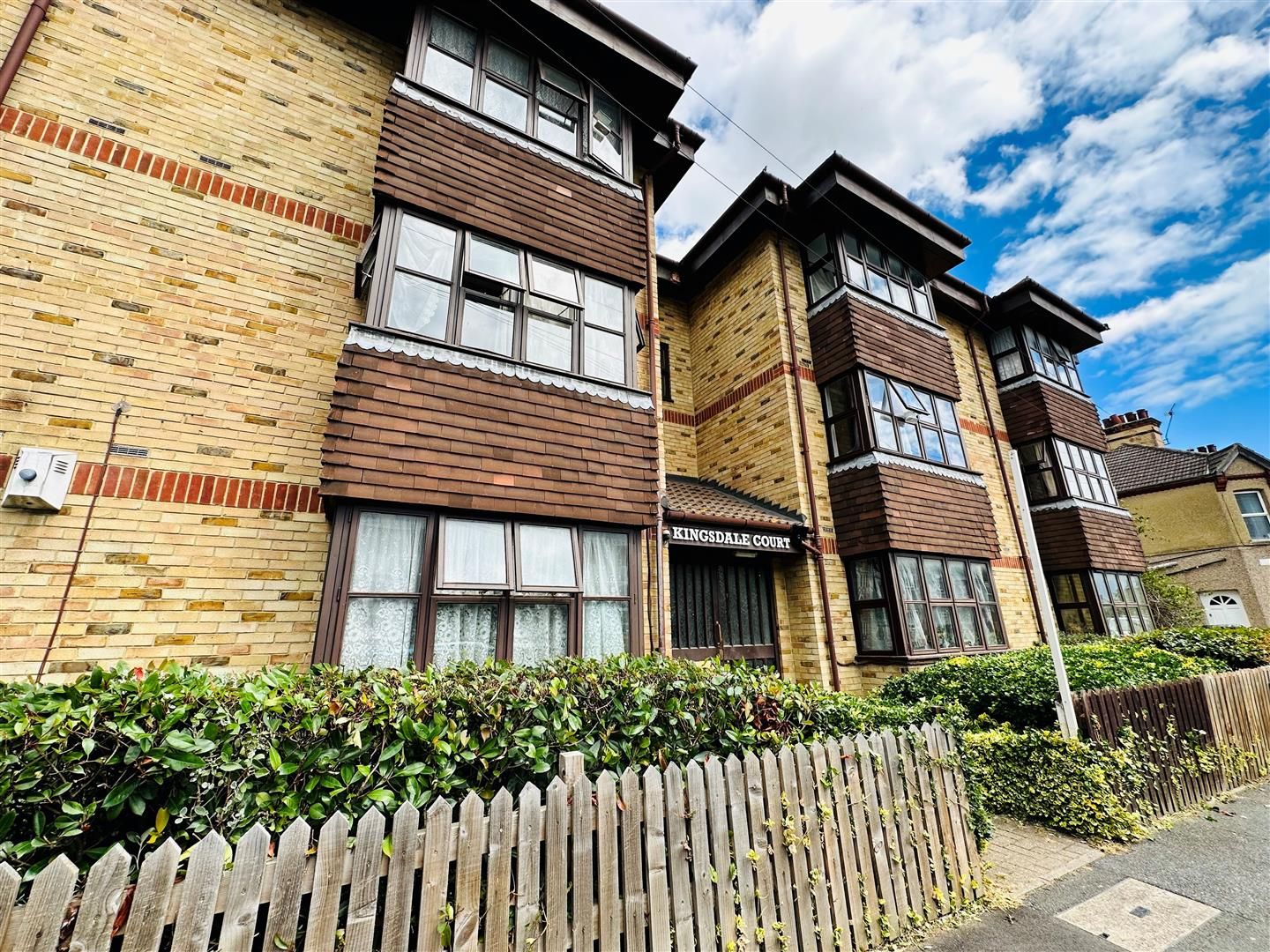 Studio for sale in Milton Road, DA10 Zoopla