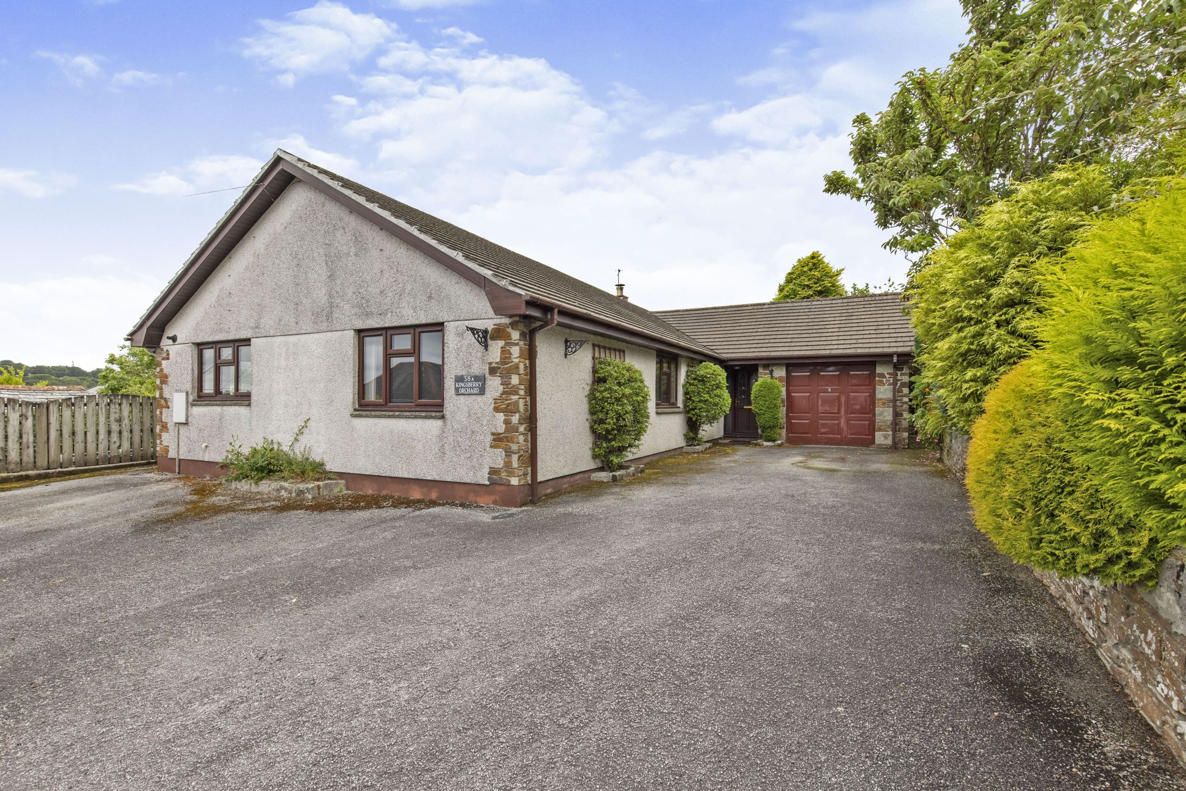 4 bed bungalow for sale in Rhind Street, Bodmin, Cornwall PL31 Zoopla