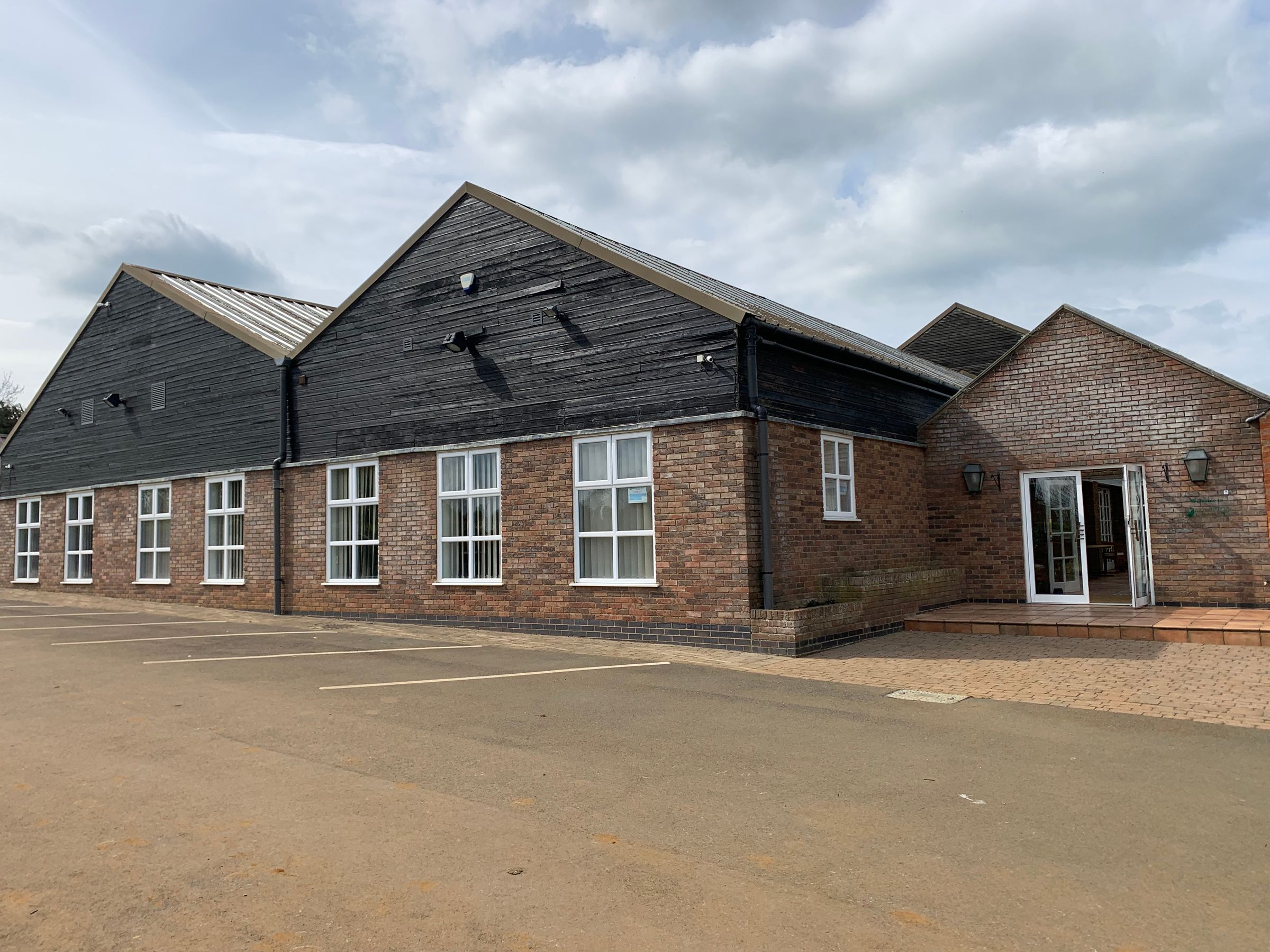 Office to let in Brampton Hills Offices, Sandy Lane, Chapel Brampton