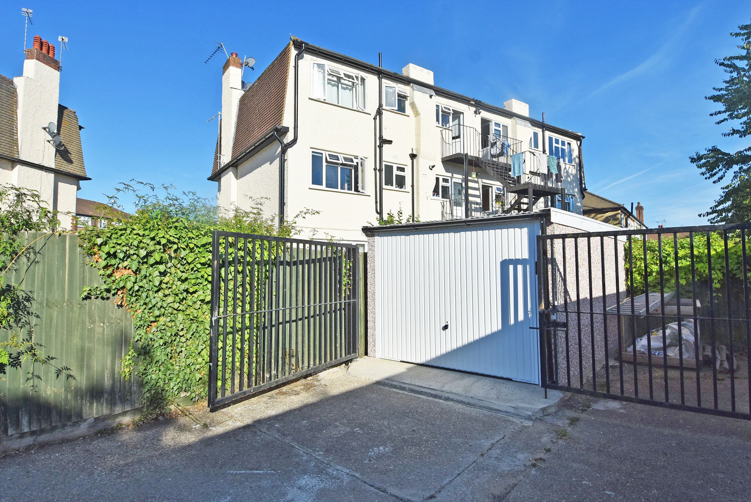Parking/garage for sale in Lancaster Close, North Kingston KT2 Zoopla