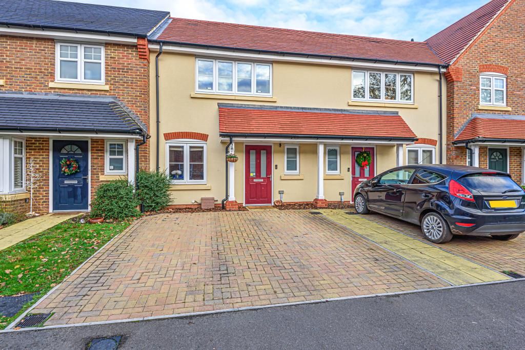 2 bed terraced house for sale in West End, Surrey GU24 Zoopla