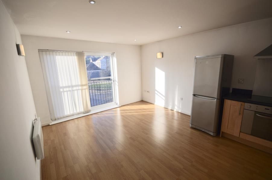 2 bed property to rent in Regency Court, Ecclesfield S35 Zoopla