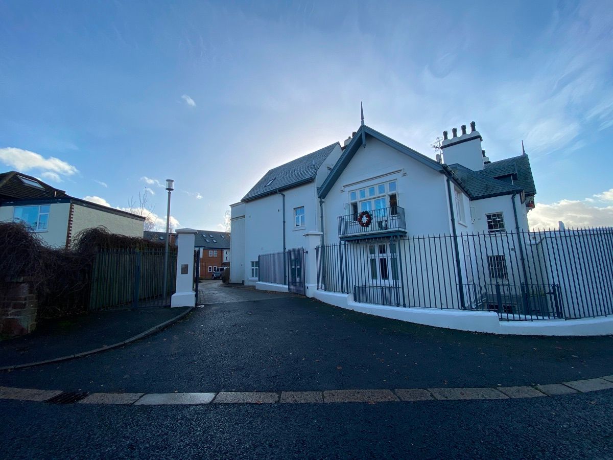 4 bed flat to rent in Holmefield Road, Aigburth, Liverpool L19 Zoopla