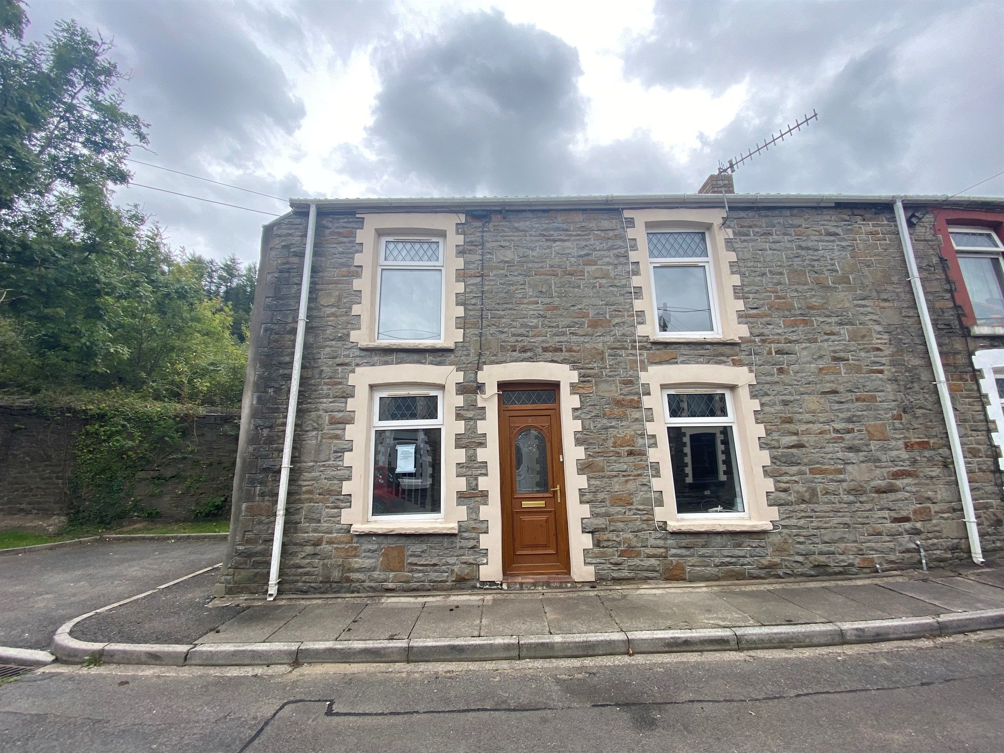 3 bed end terrace house for sale in Afon Street, Trehafod, Pontypridd