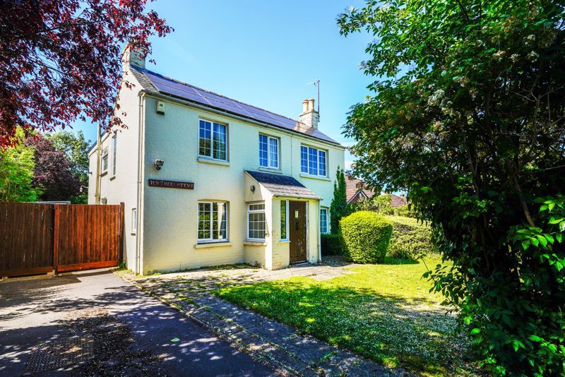 4 bed detached house for sale in Cold Pool Lane, Badgeworth, Cheltenham