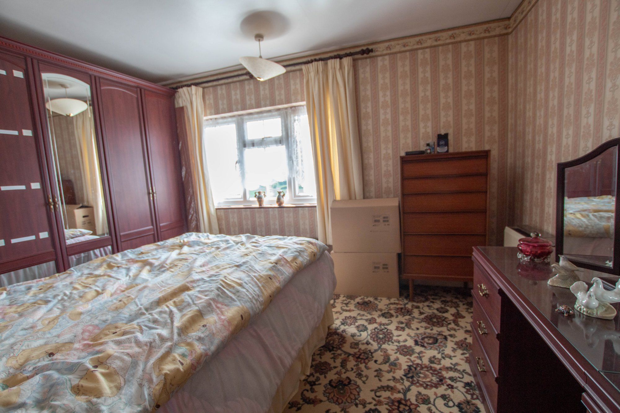 3 bed semidetached house for sale in High Street, West Wickham