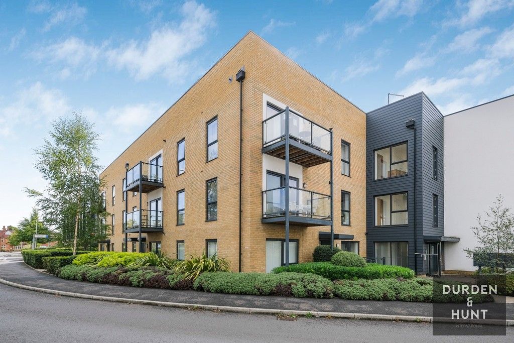 1 bed flat for sale in Azalea Lodge, Harold Wood RM3 Zoopla