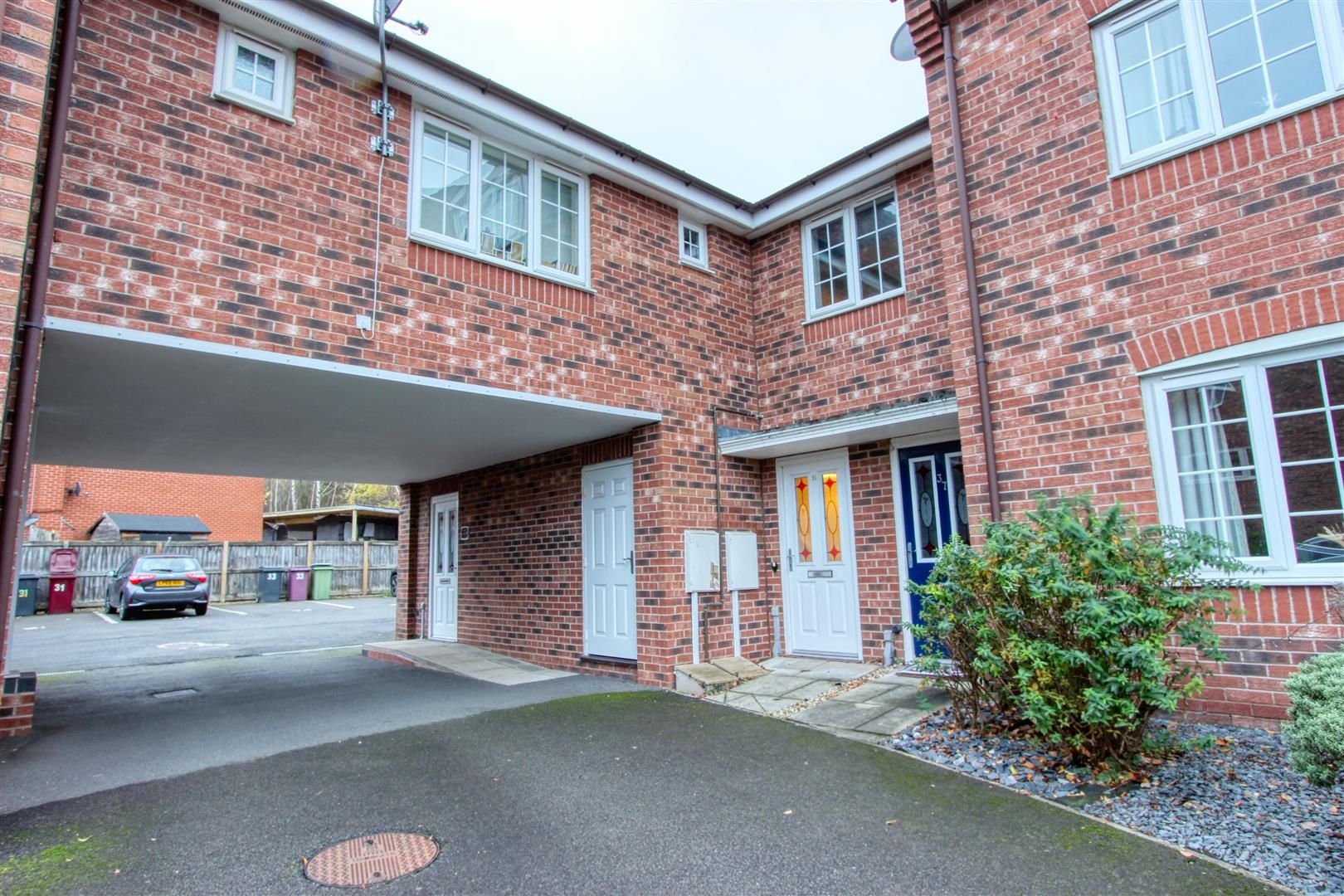 2 bed flat to rent in Spinkhill View, Renishaw, Sheffield, South