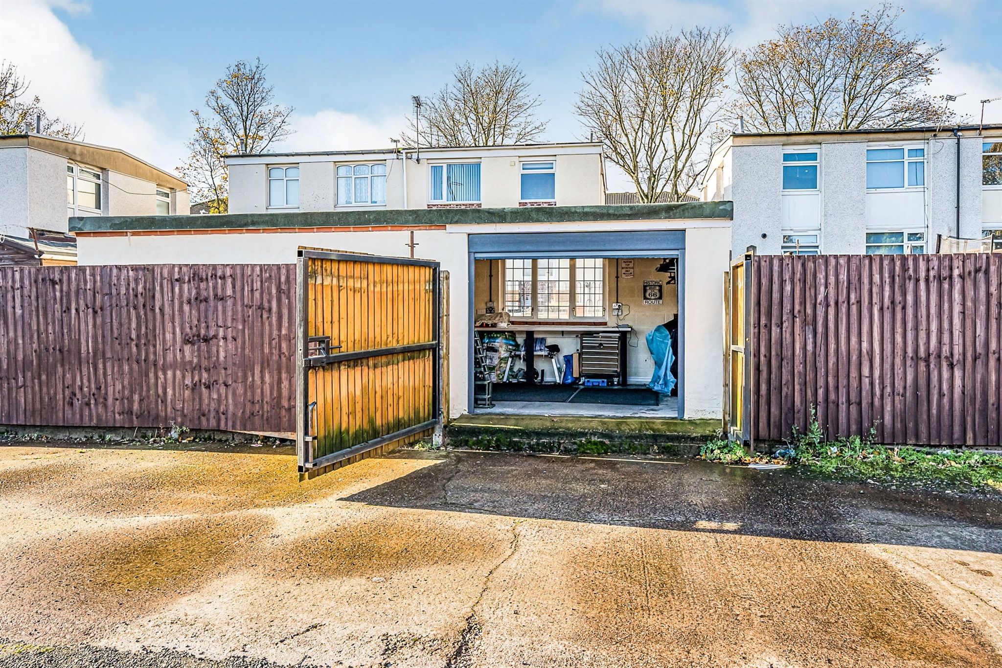 3 bed semidetached house for sale in Wordsworth Close, Tipton DY4 Zoopla