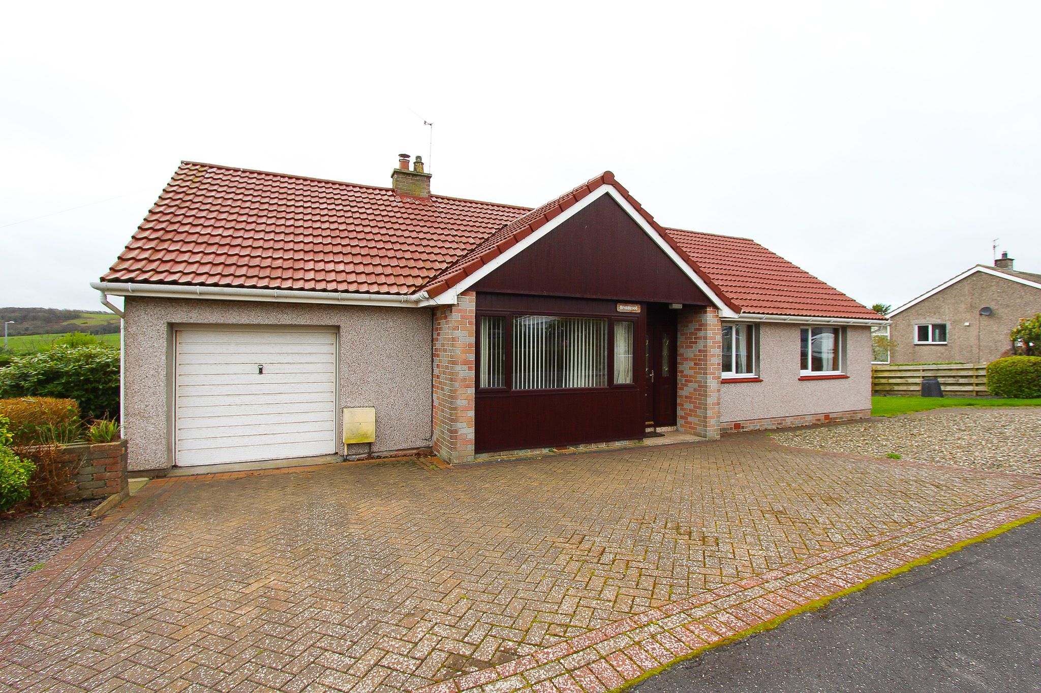 3 bed detached bungalow for sale in Braidwood, Churchill Avenue, Stranraer DG9 Zoopla