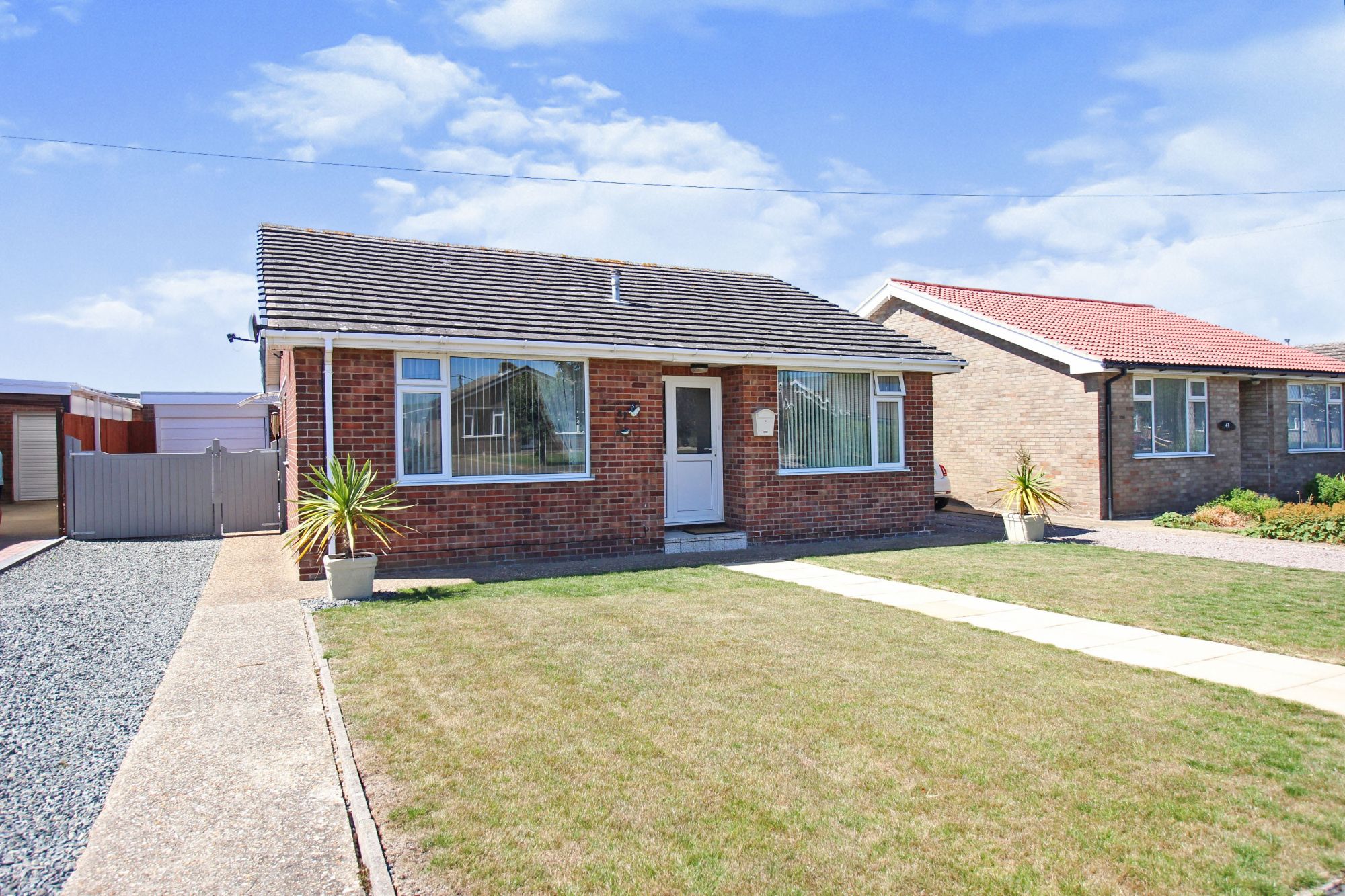 3 bed detached bungalow for sale in South Road, SuttonOnSea