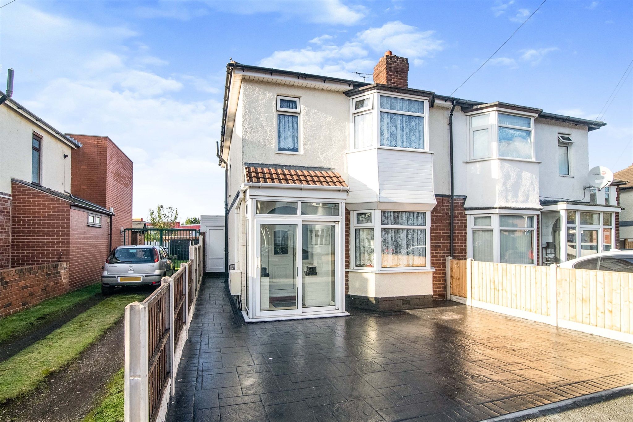 3 bed semidetached house for sale in Atlas Grove, West Bromwich B70