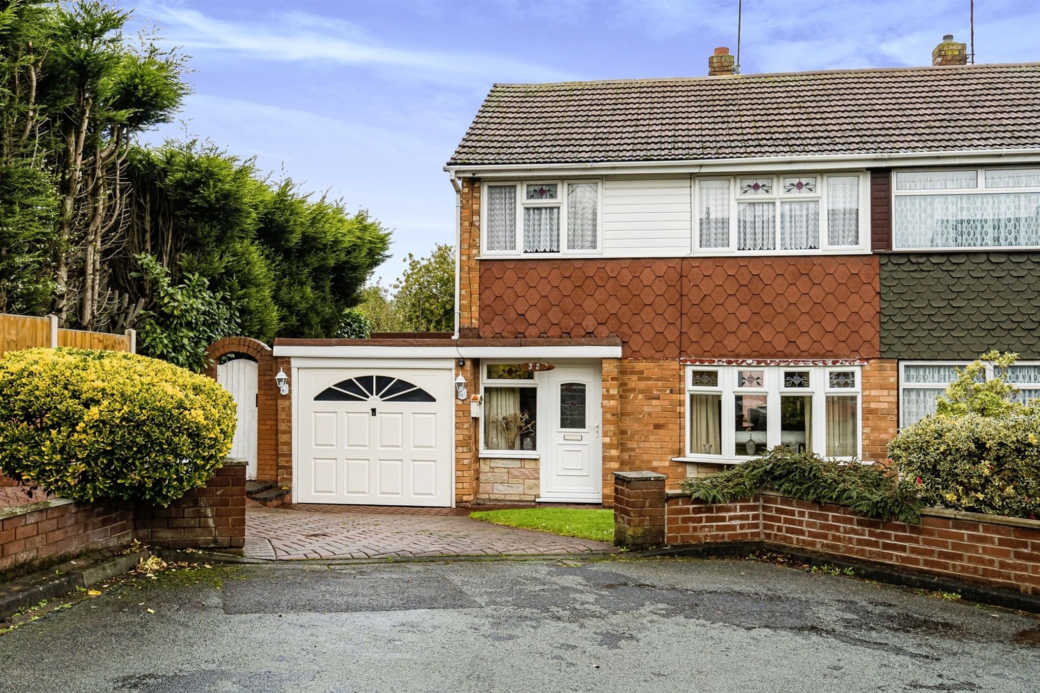 3 bed semidetached house for sale in Watts Close, Tipton DY4 Zoopla