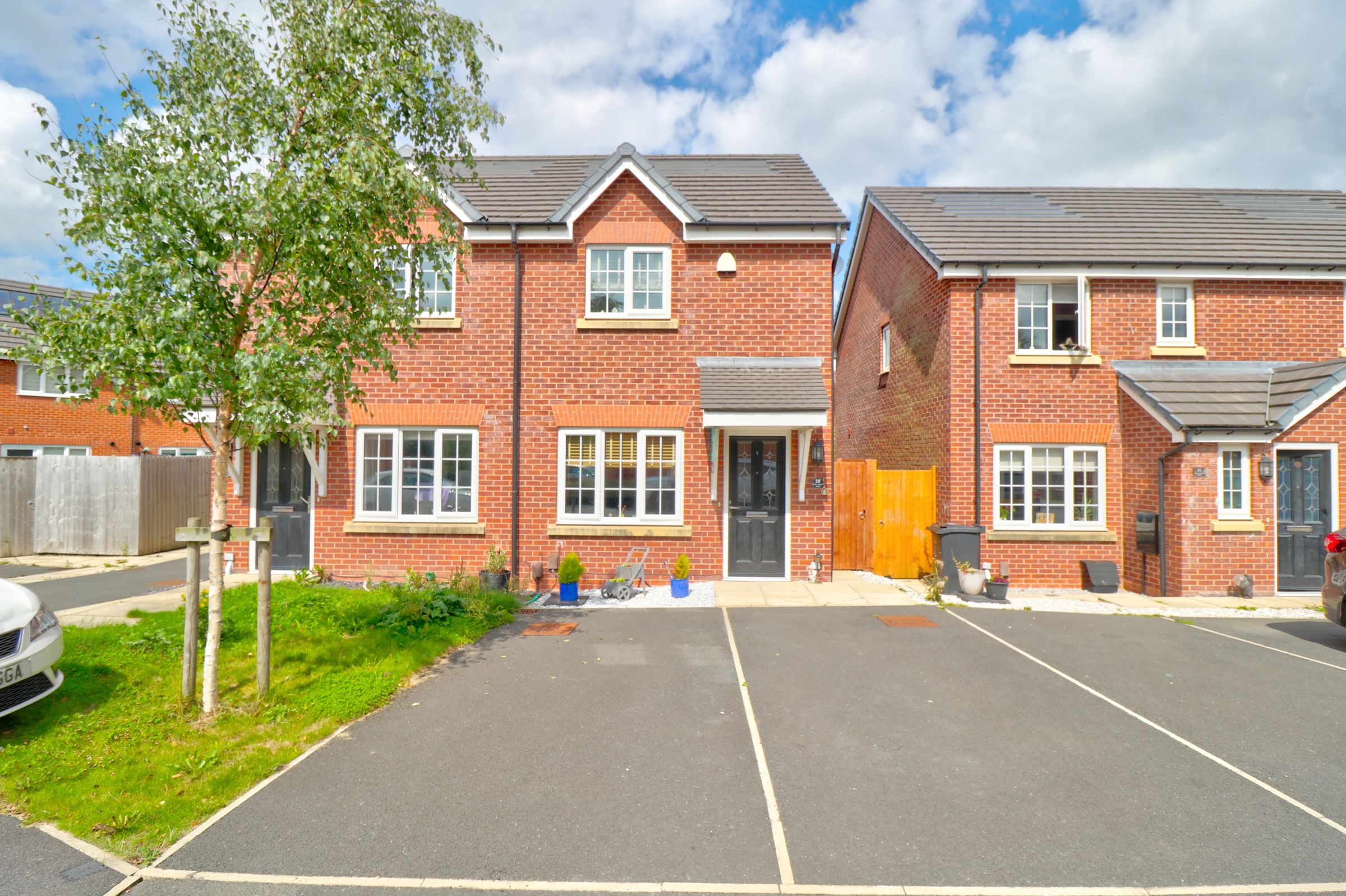 2 bed semidetached house for sale in Maxy House Road, Cottam, Preston