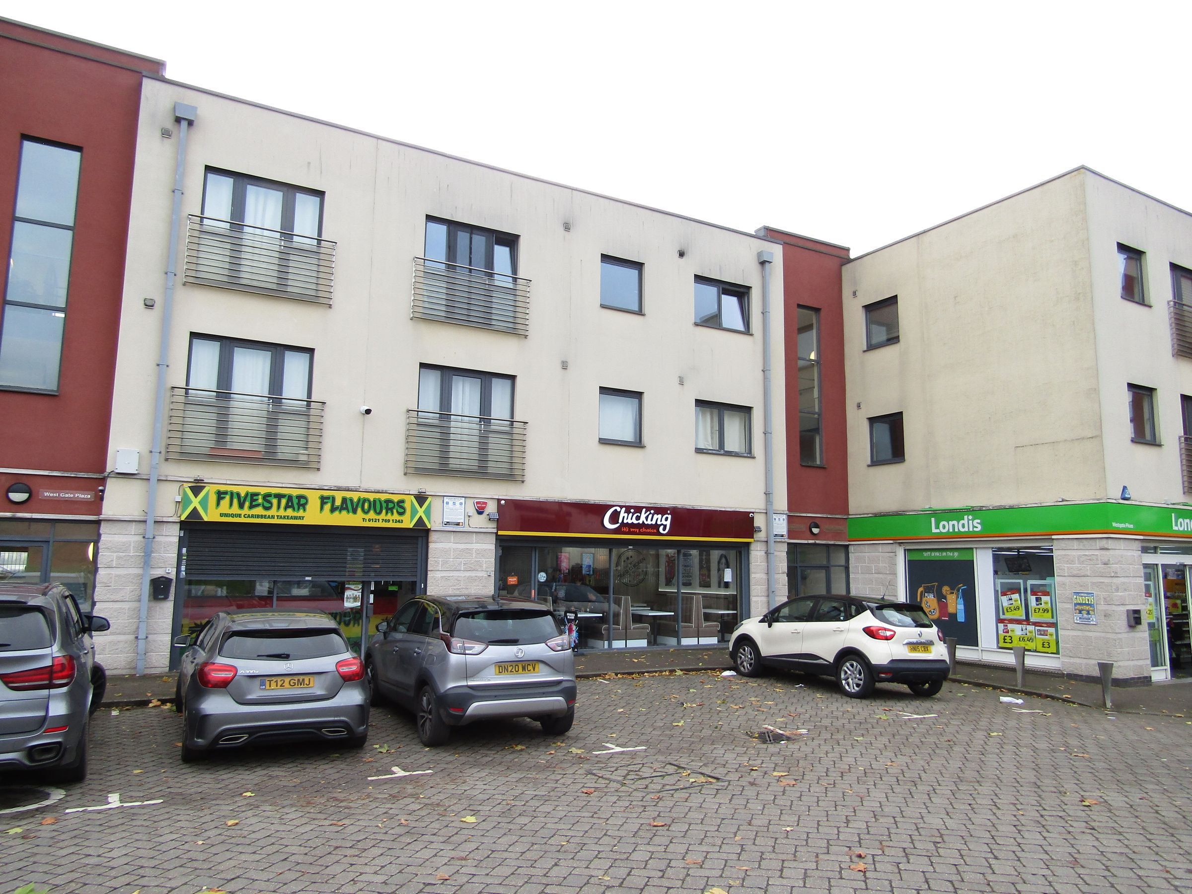 2 bed flat to rent in Moor Street, West Bromwich B70 Zoopla