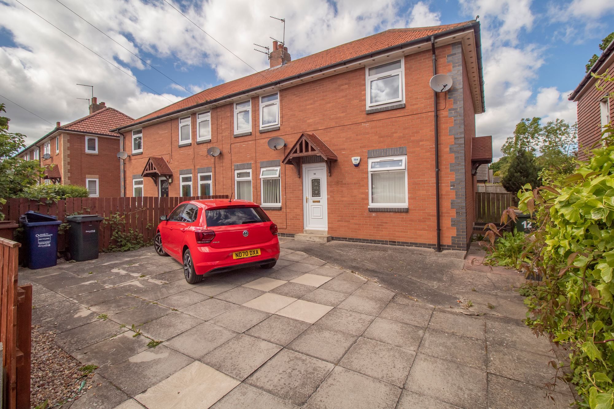 2 bed flat for sale in Acanthus Avenue, Fenham, Newcastle Upon Tyne NE4