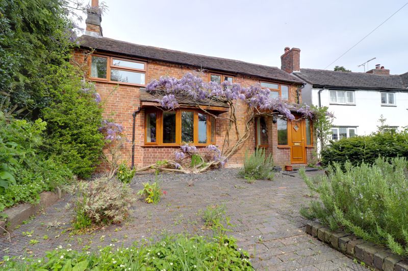 5 bed detached house for sale in Smithy Lane, Bradley, Stafford ST18