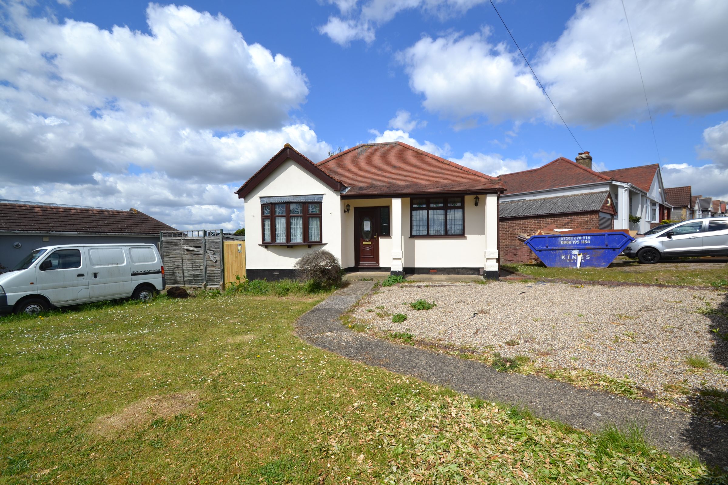 3 bed detached bungalow for sale in Lawns Way, Collier Row, Romford RM5