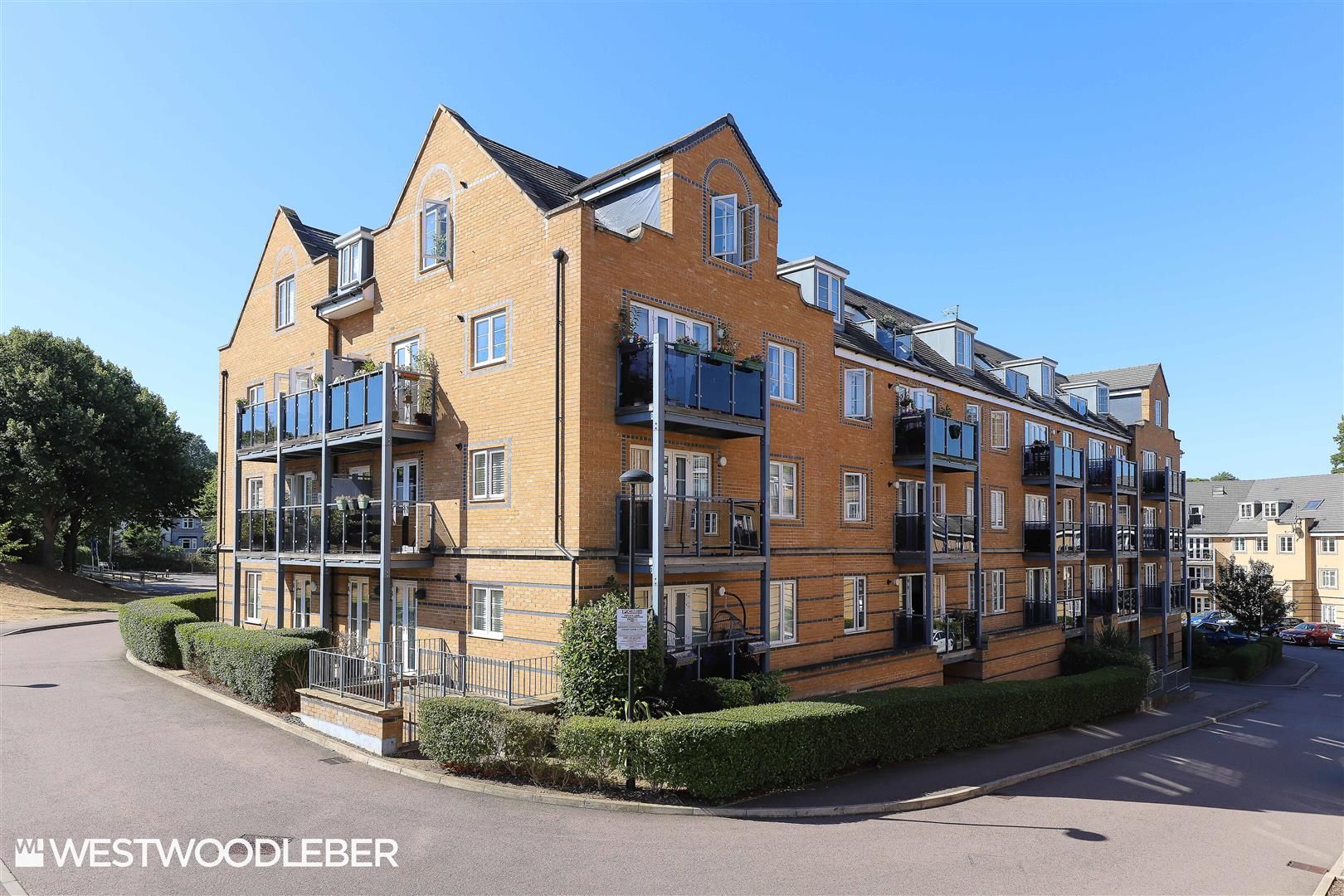 1 bed flat for sale in Constables Way, Hertford SG13 Zoopla