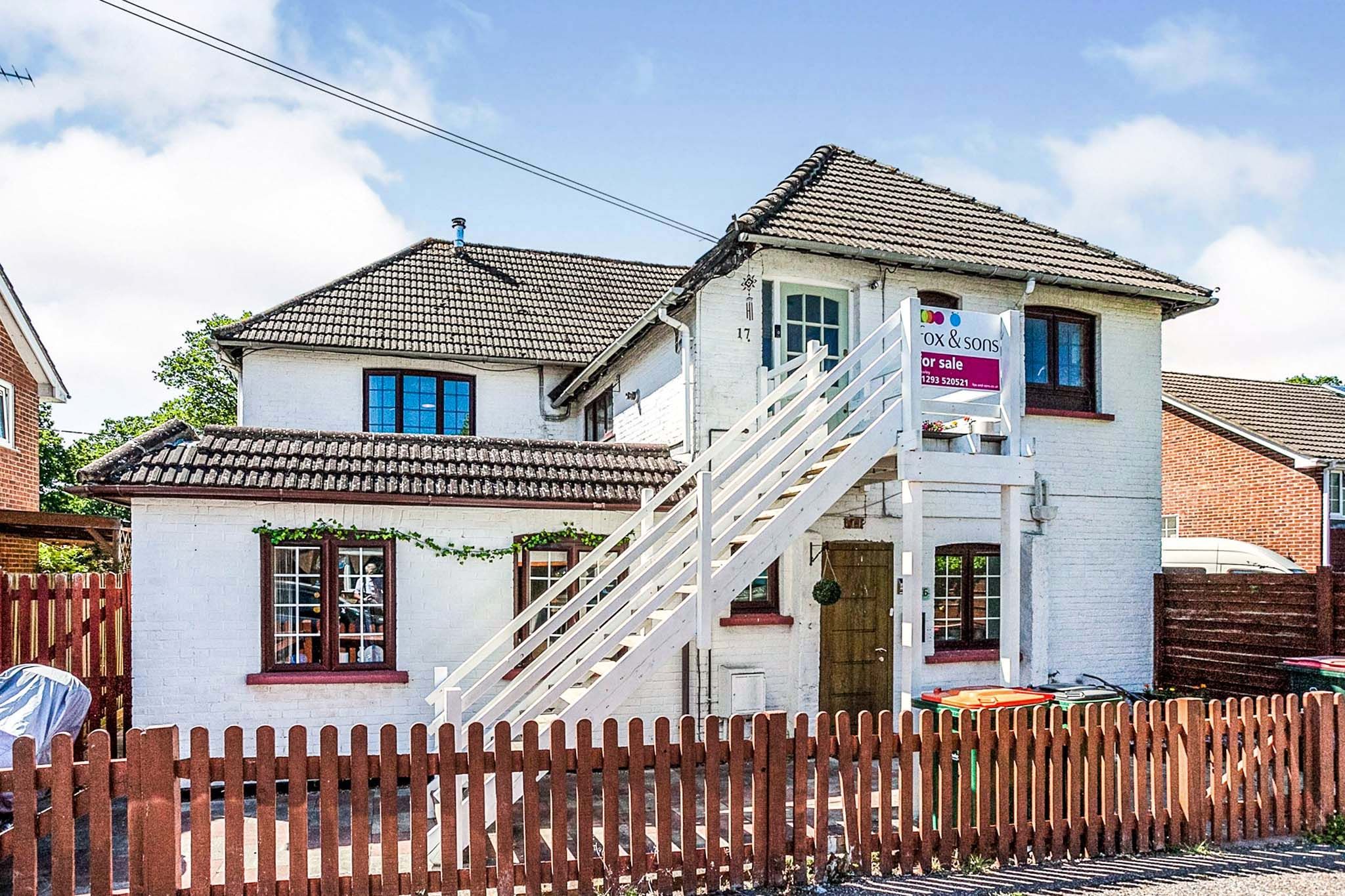 Woodend Close, Three Bridges, Crawley RH10  